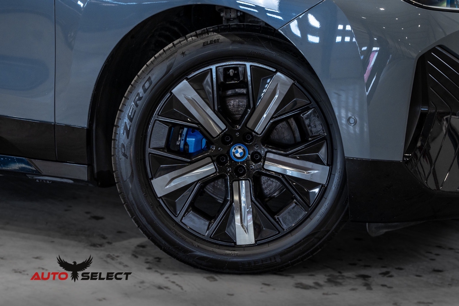BMW iX xDrive50, 524hk, 2022