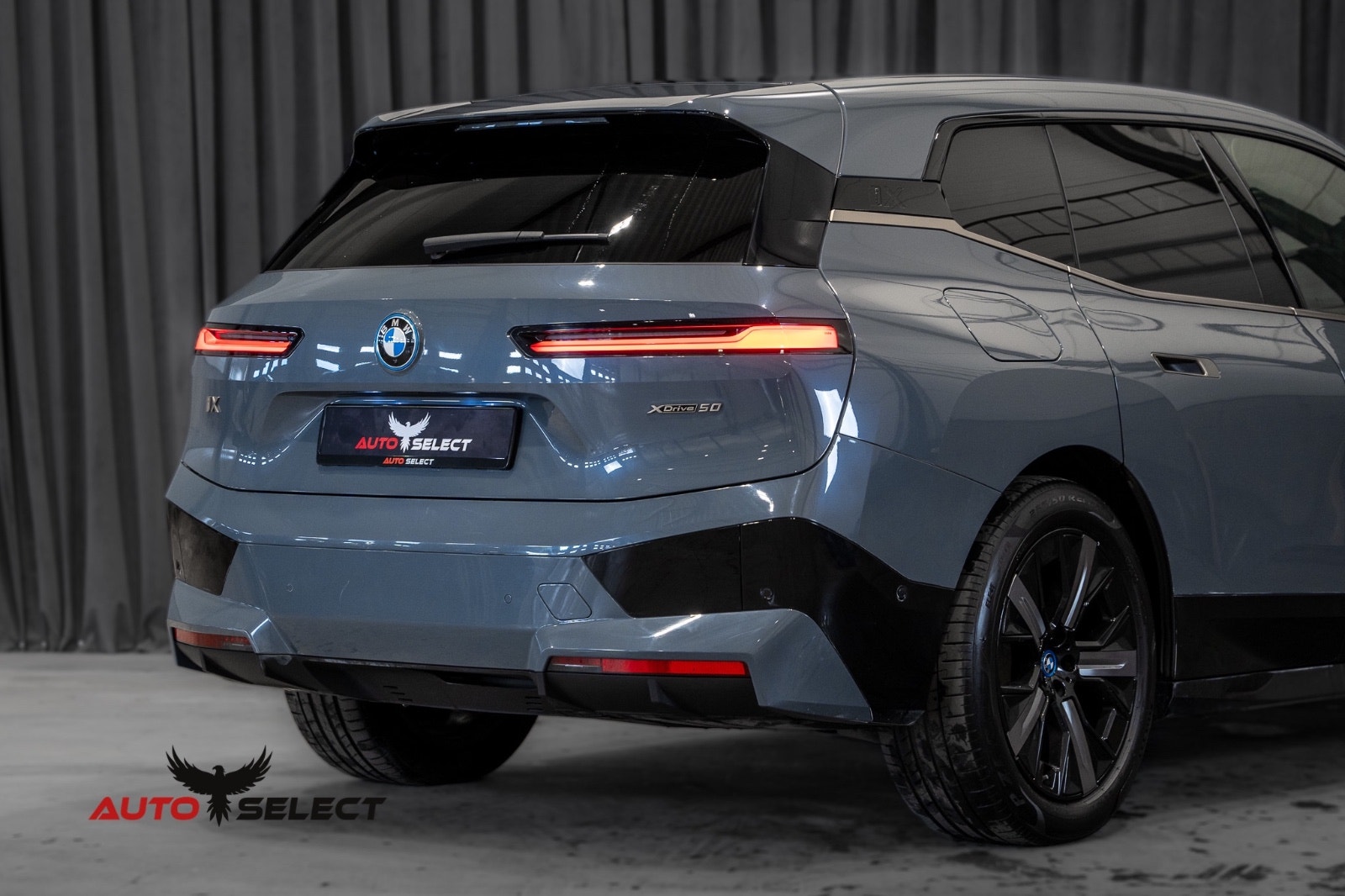 BMW iX xDrive50, 524hk, 2022