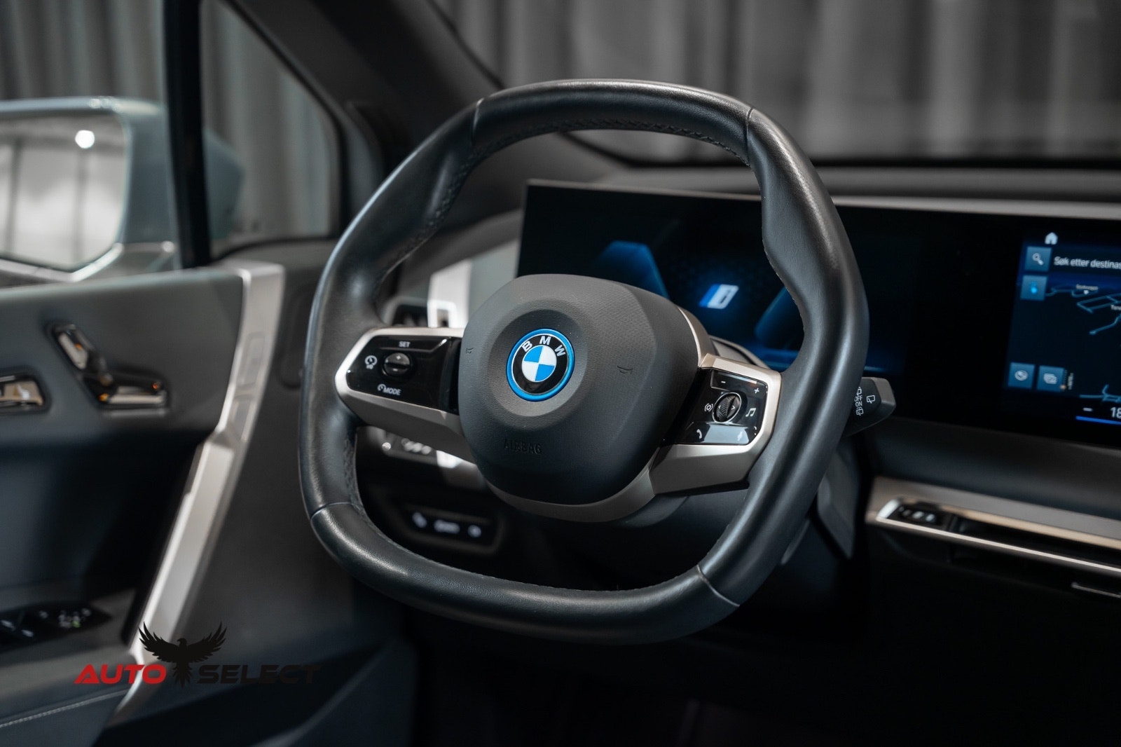 BMW iX xDrive50, 524hk, 2022