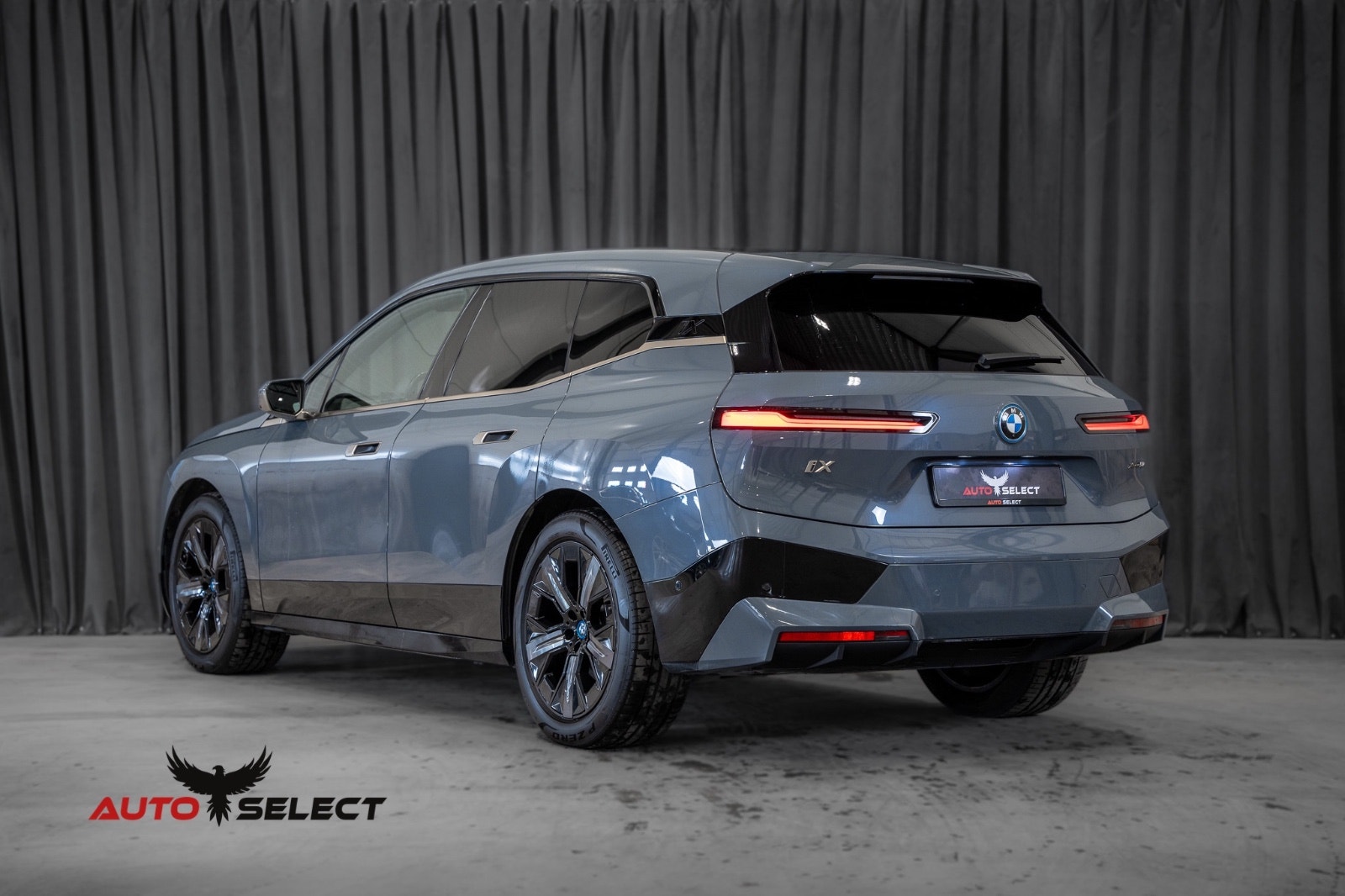 BMW iX xDrive50, 524hk, 2022