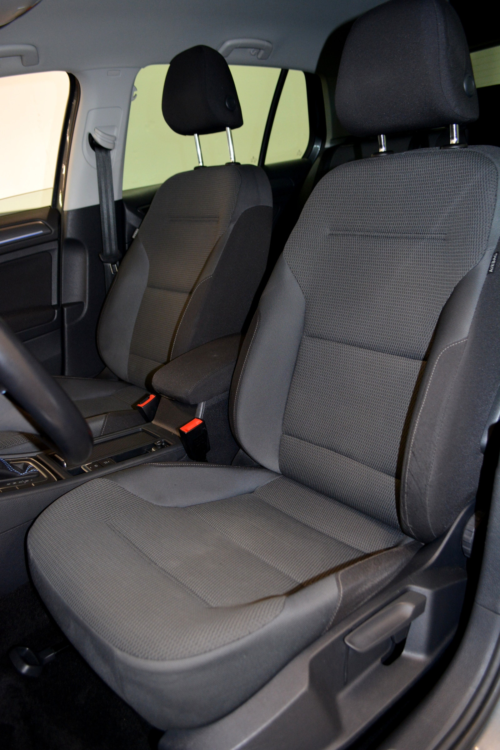 Volkswagen e-Golf, 136hp, 2018