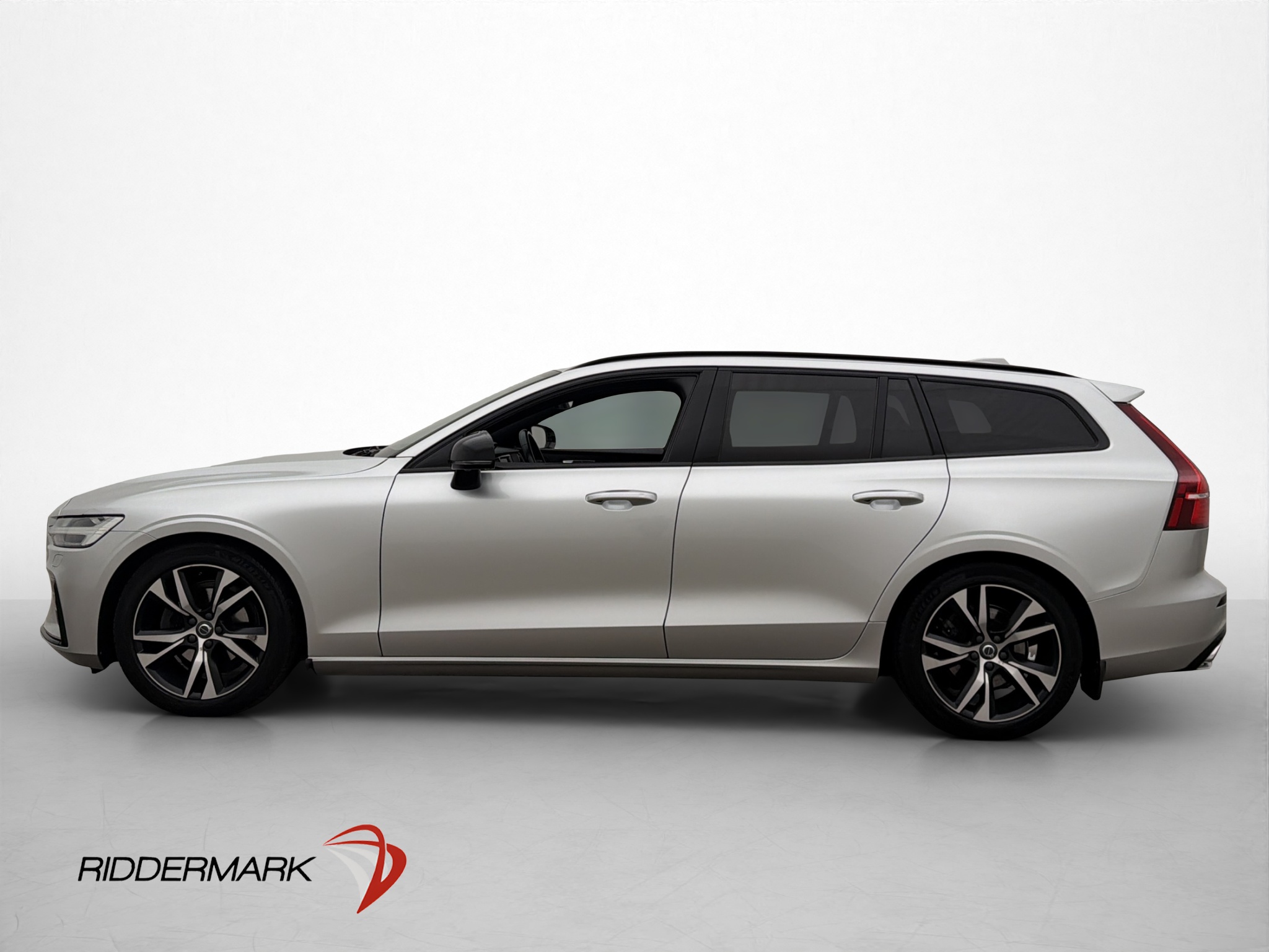 Volvo V60 B4 Geartronic, 197hk, 2021