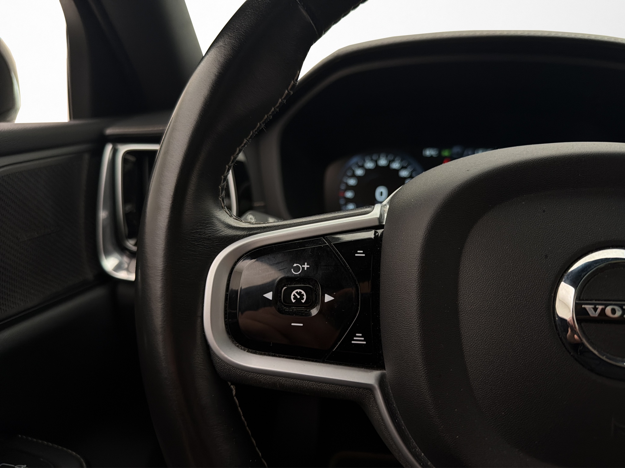 Volvo V60 B4 Geartronic, 197hk, 2021