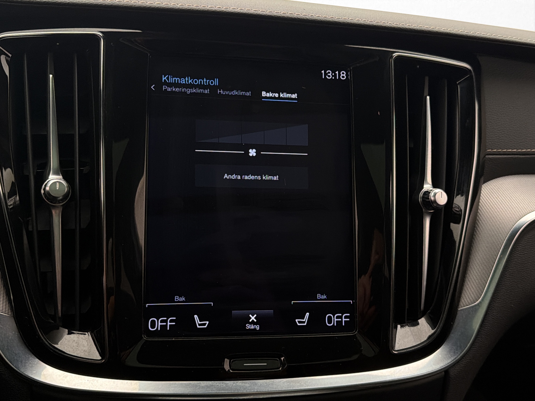 Volvo V60 B4 Geartronic, 197hk, 2021