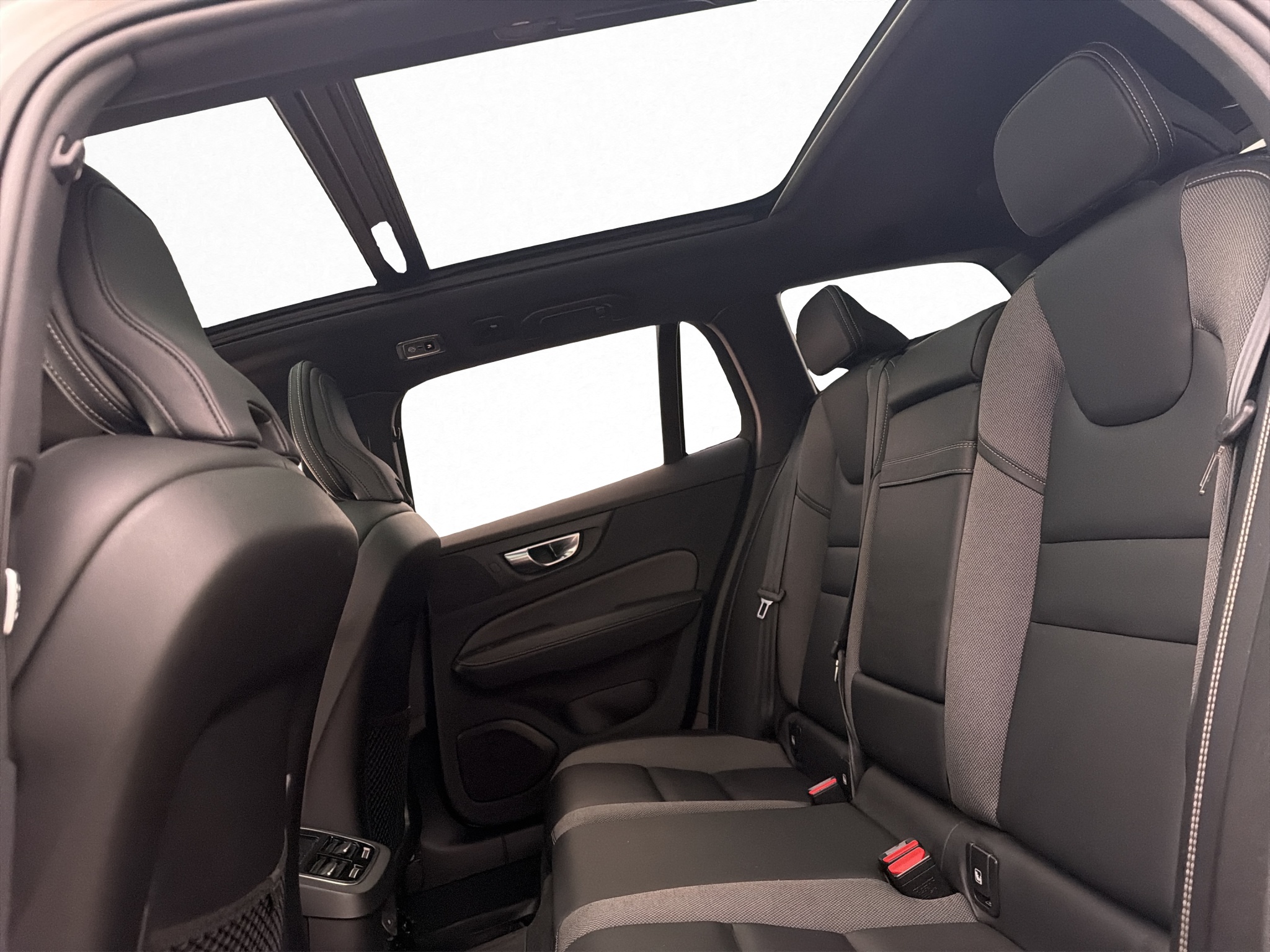 Volvo V60 B4 Geartronic, 197hk, 2021