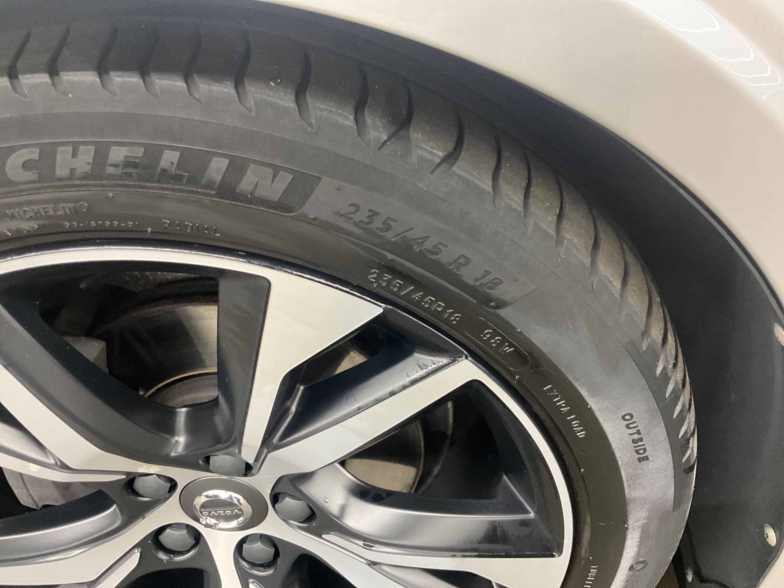 Volvo V60 B4 Geartronic, 197hk, 2021