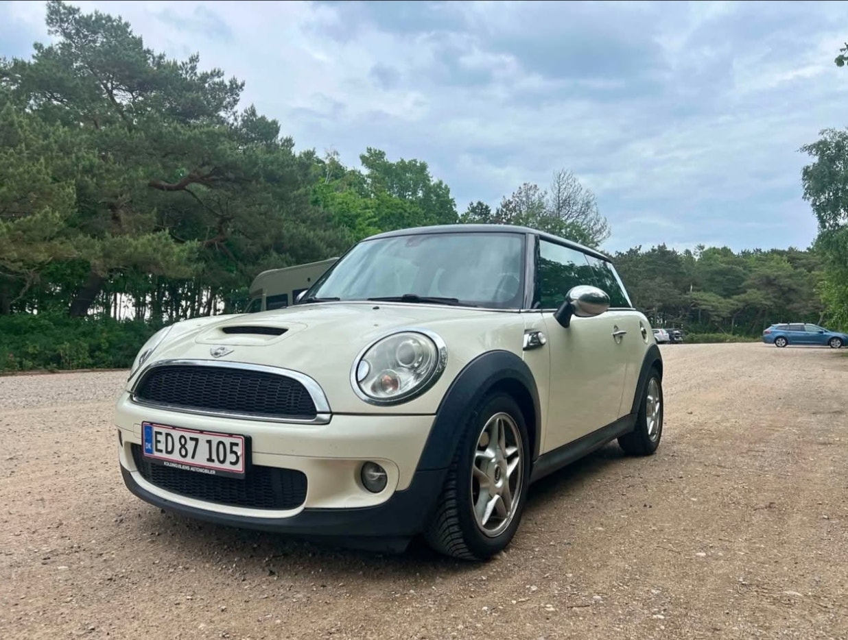 MINI Cooper S Manual, 6-trins, 174ps, 2010