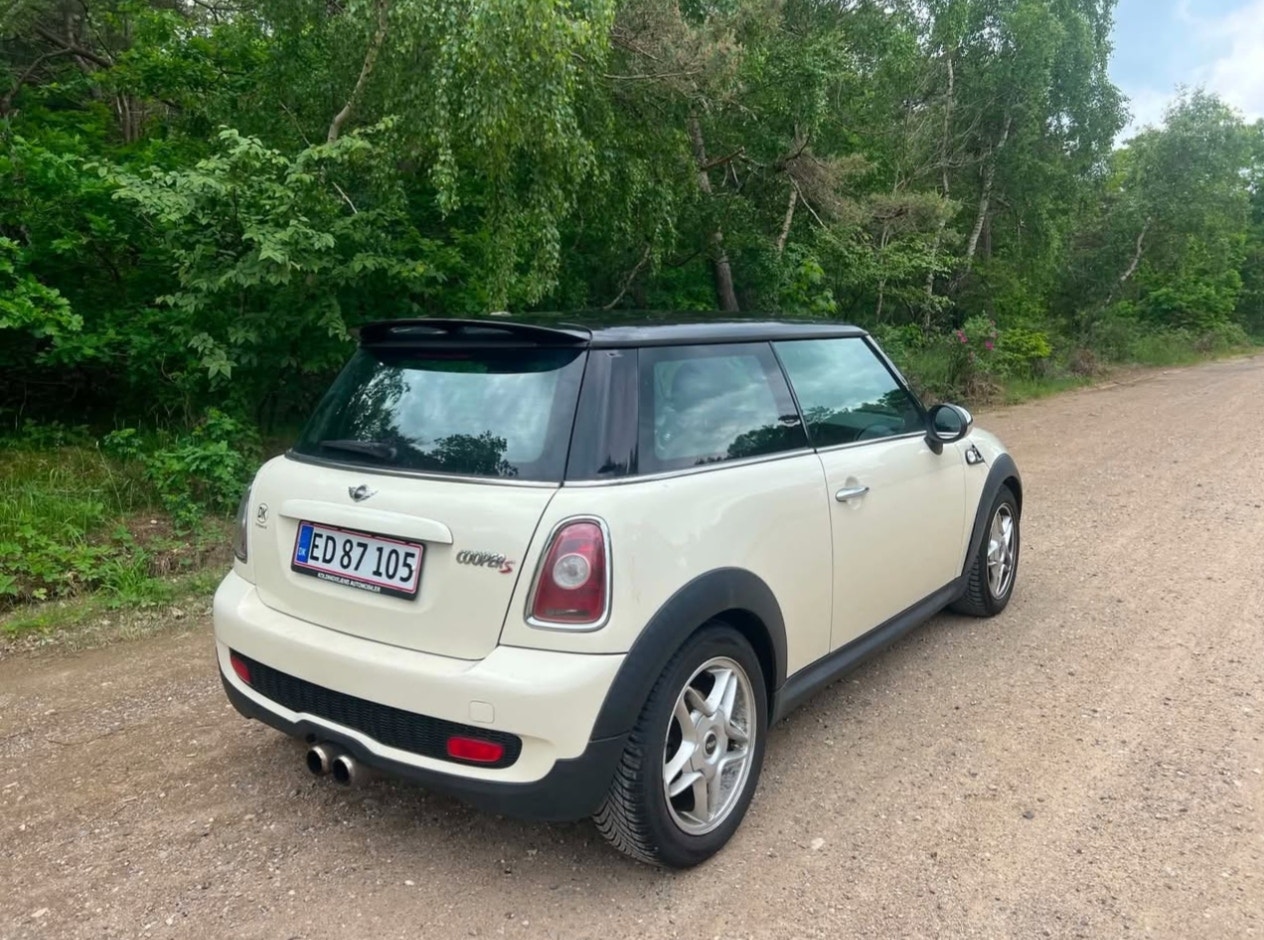 MINI Cooper S Manual, 6-trins, 174ps, 2010