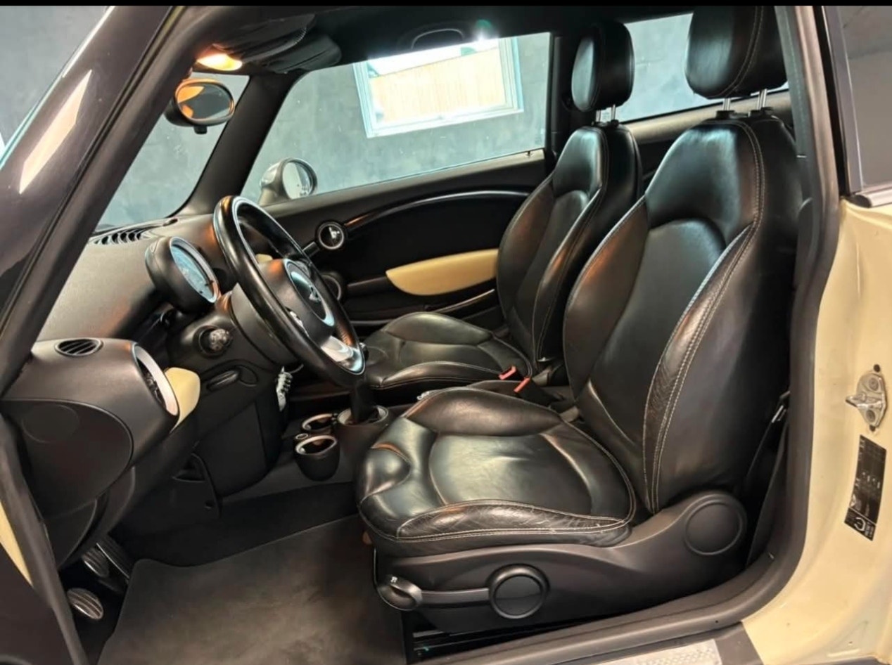 MINI Cooper S Manual, 6-trins, 174ps, 2010