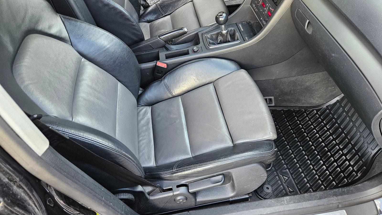 Audi A4 Avant 1.6 Manual, 102hp, 2006