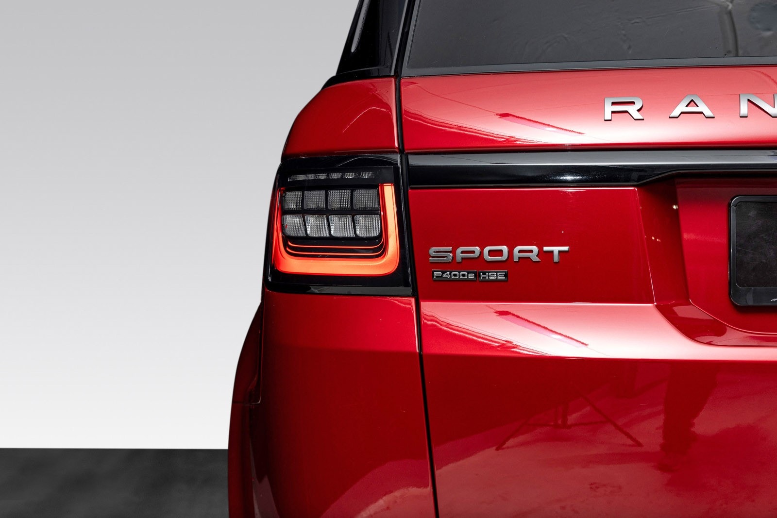 Land Rover Range Rover Sport P400e Automatic, 400hp, 2020