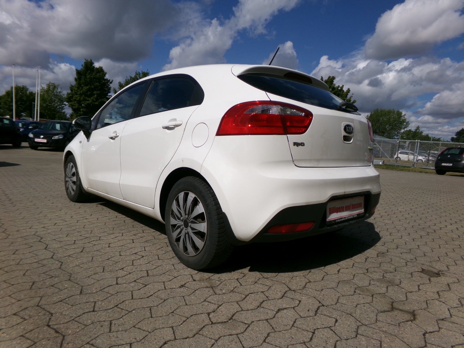 Kia Rio 5-door 1.2 CVVT Manual, 84hp, 2013