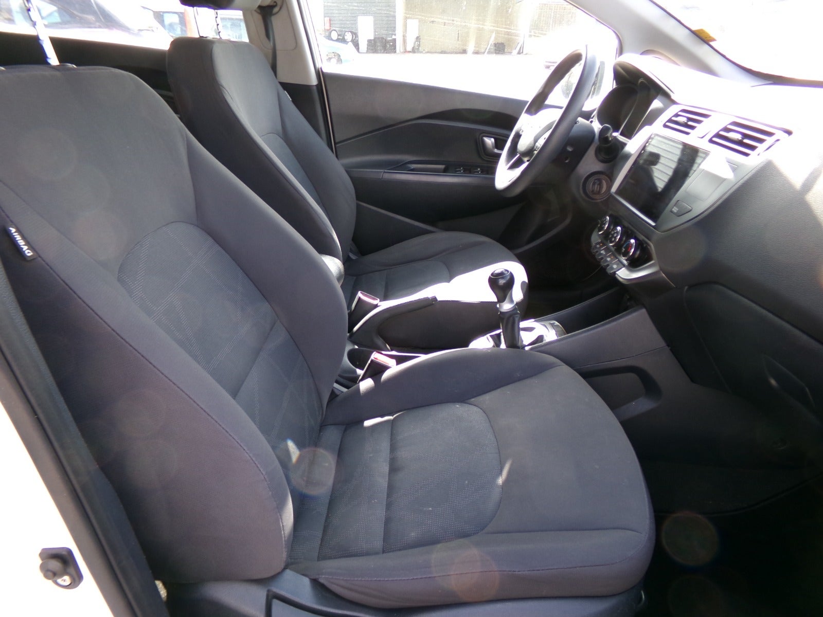 Kia Rio 5-door 1.2 CVVT Manual, 84hp, 2013