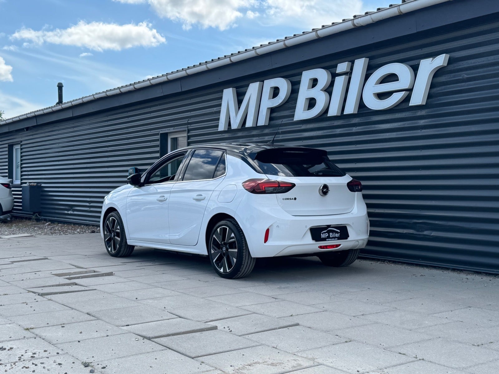 Opel Corsa-e, 136ps, 2021