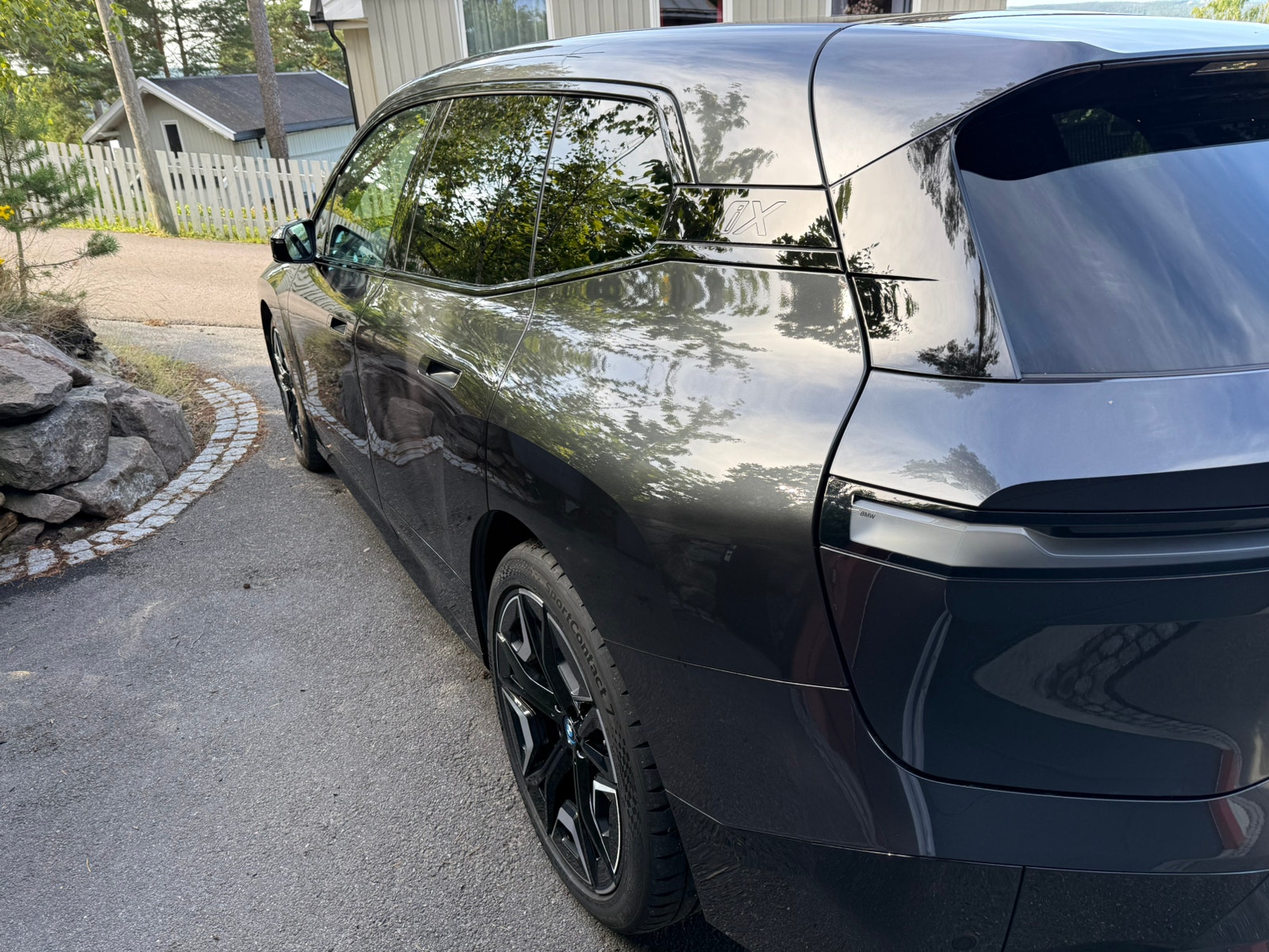 BMW iX xDrive50, 524hk, 2022