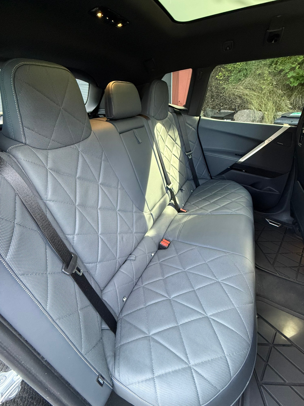 BMW iX xDrive50, 524hk, 2022