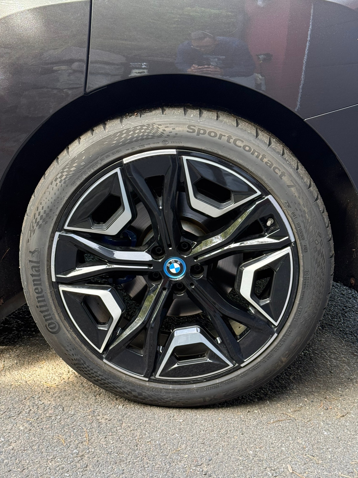 BMW iX xDrive50, 524hk, 2022