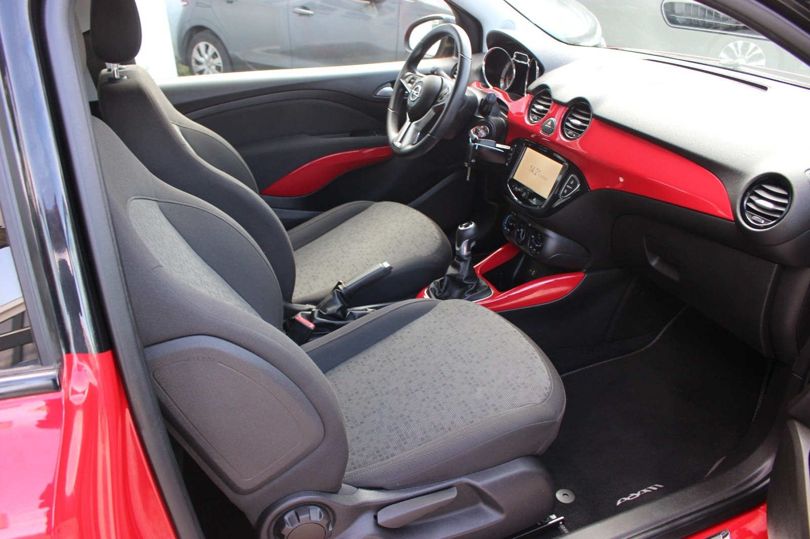 Opel Adam 1.2 Manual, 70hp, 2013