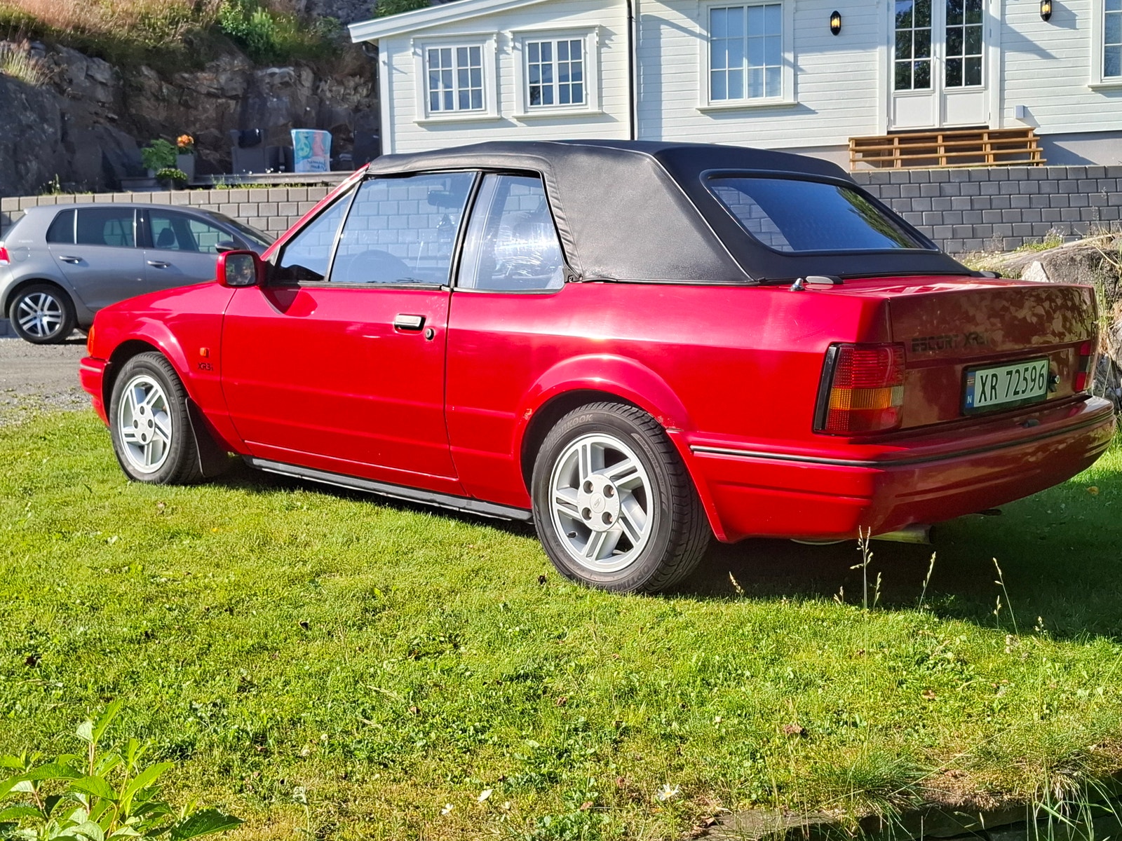 Ford Escort XR3i Cabriolet Manual, 5-trins, 105ps, 1987
