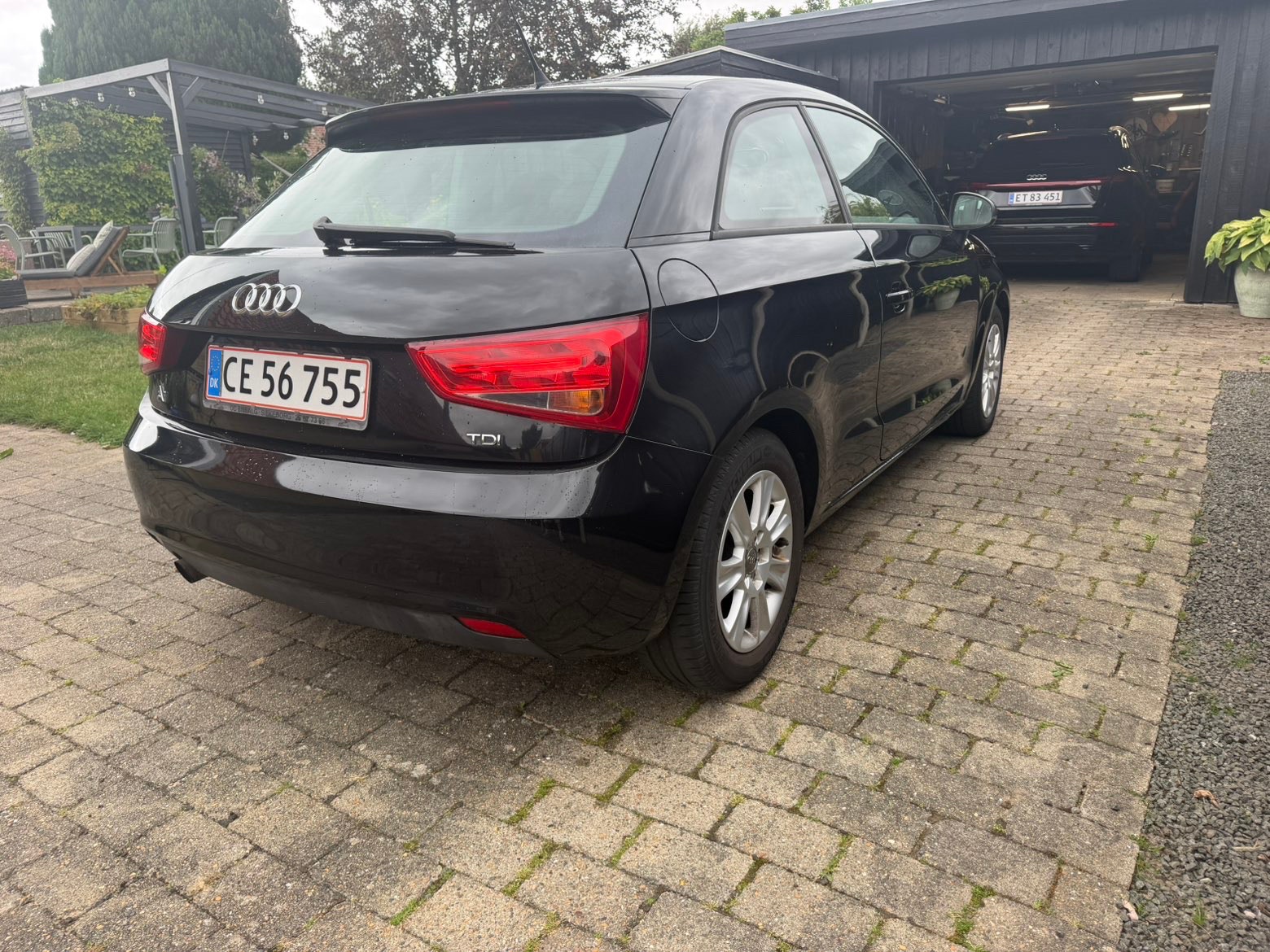 Audi A1 1.6 TDI  Manual, 5-trins, 105ps, 2012