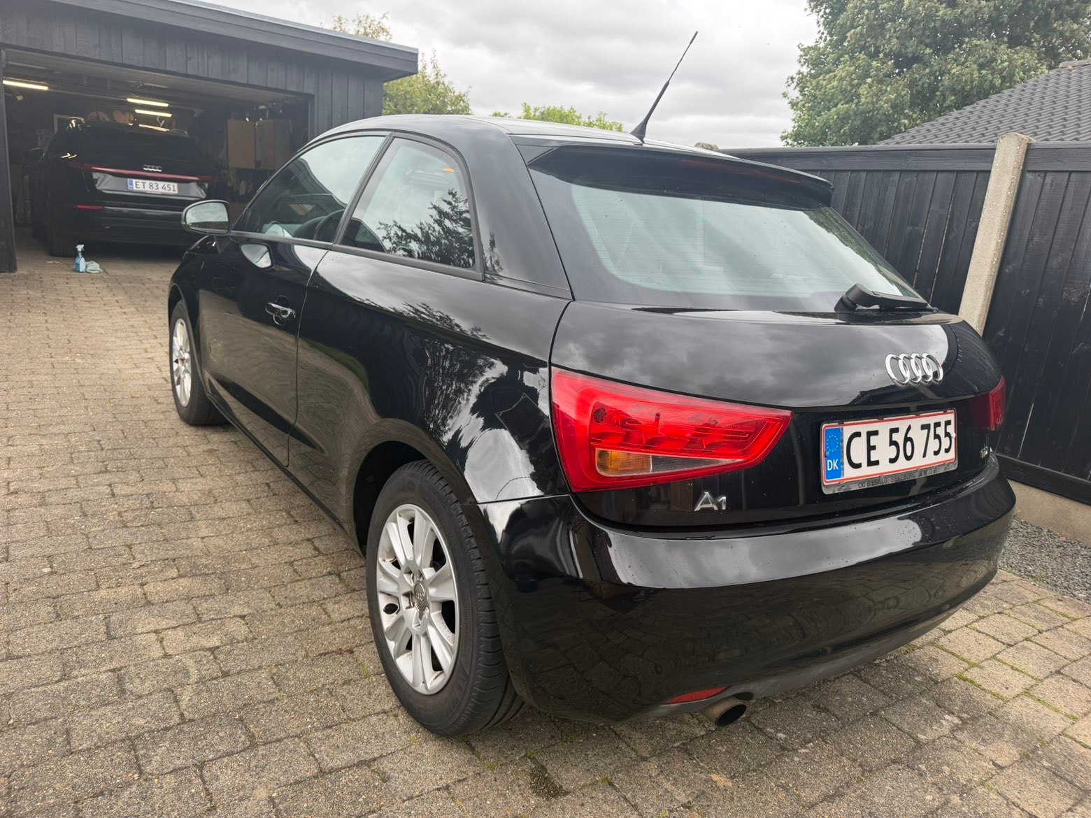 Audi A1 1.6 TDI  Manual, 5-trins, 105ps, 2012