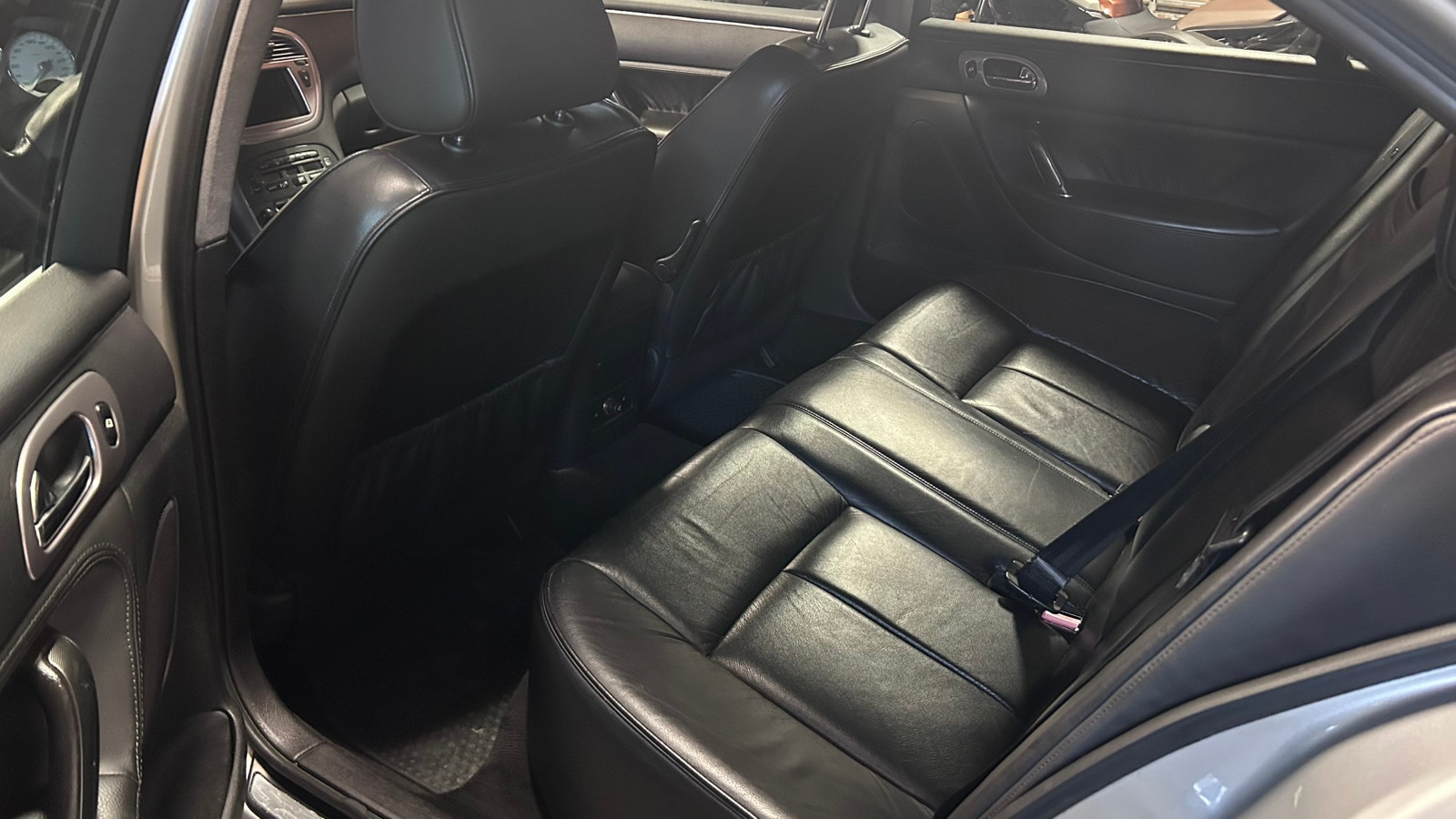 Peugeot 607 2.7 V6 HDi TipTronic, 6-trins, 204ps, 2007