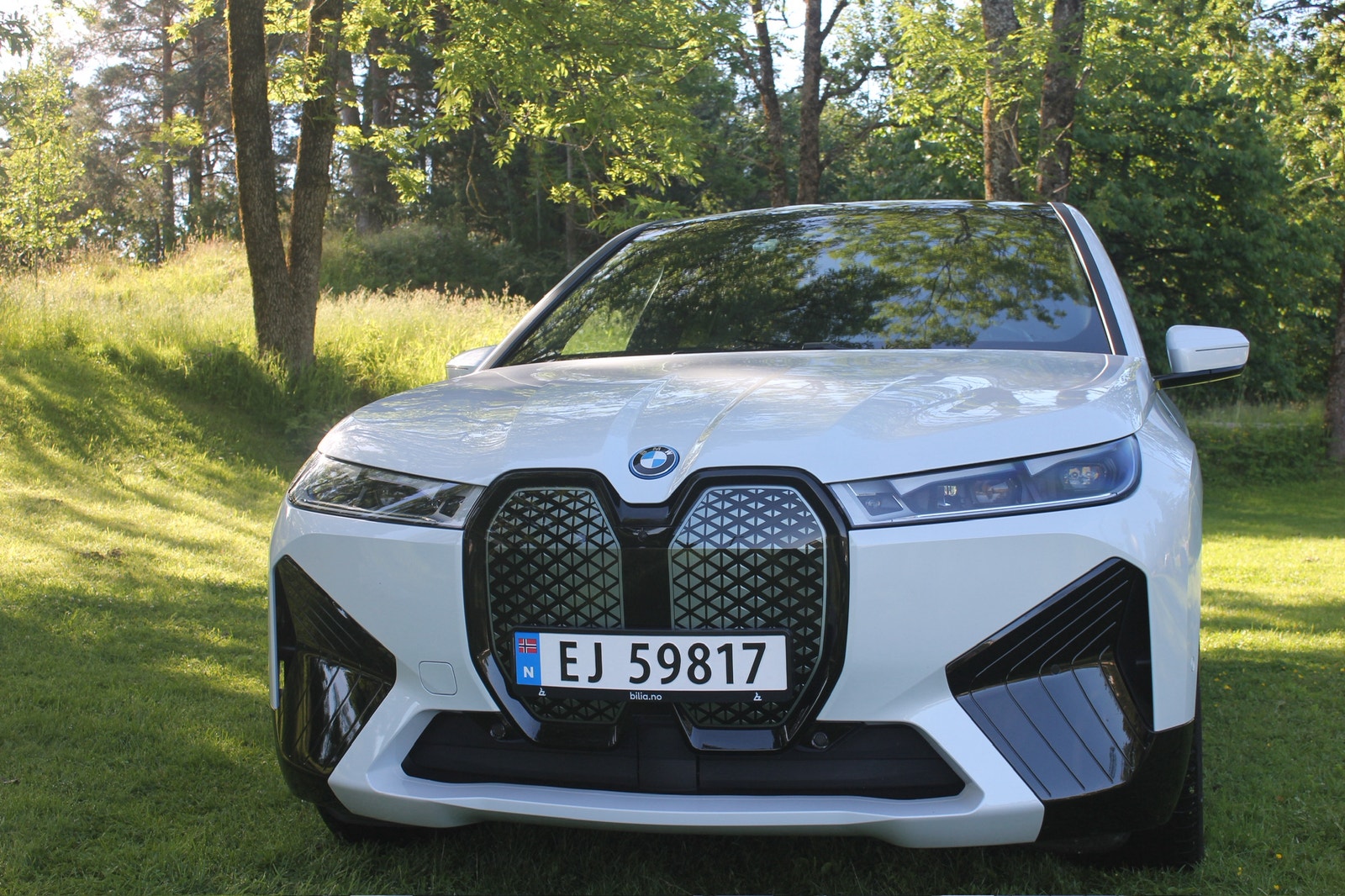 BMW iX xDrive50, 524hk, 2025