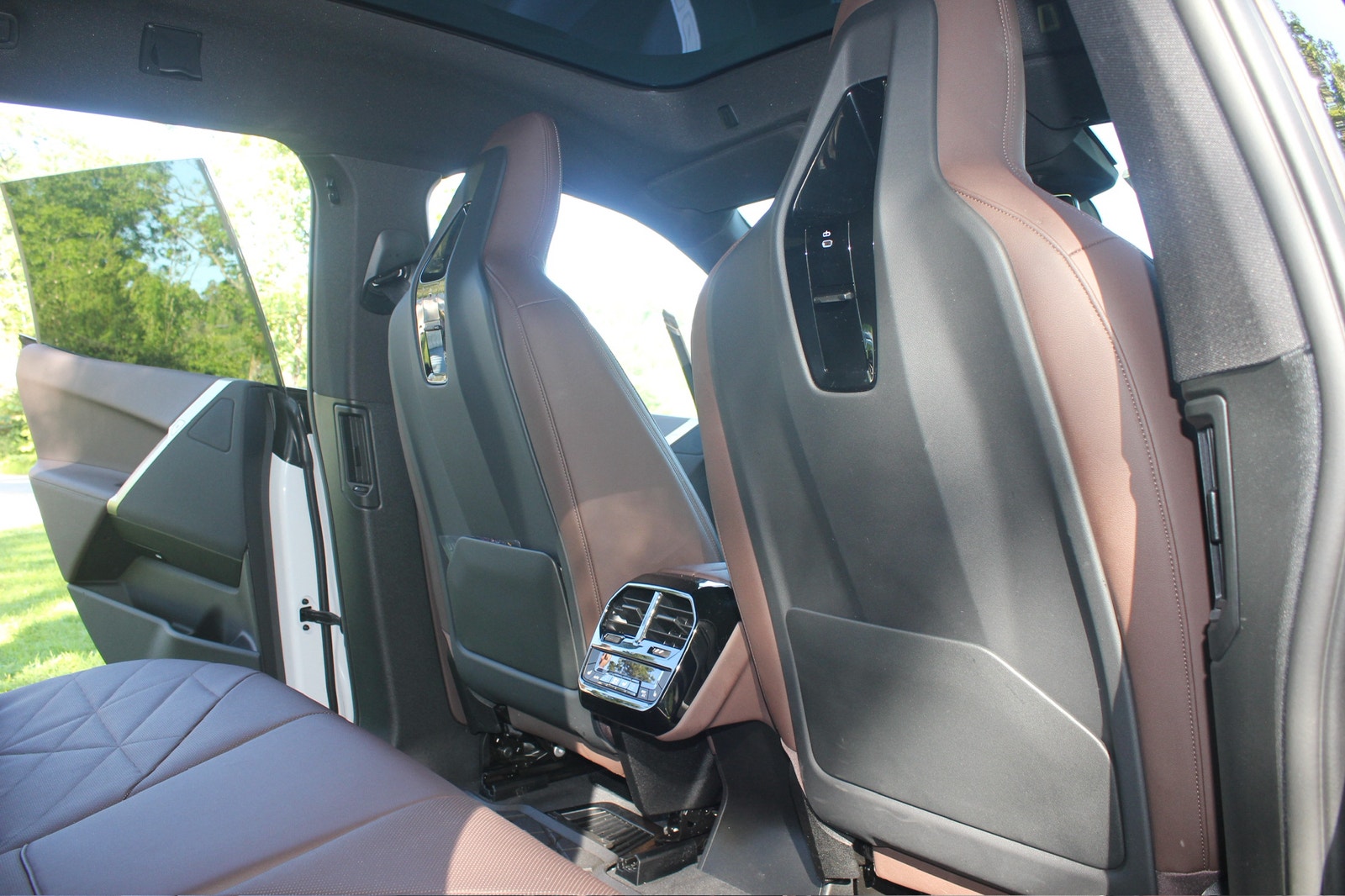 BMW iX xDrive50, 524hk, 2025