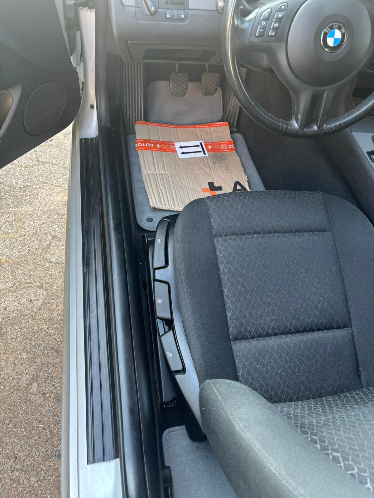BMW 316ti Compact Manuell, 5-trinn, 116hk, 2004