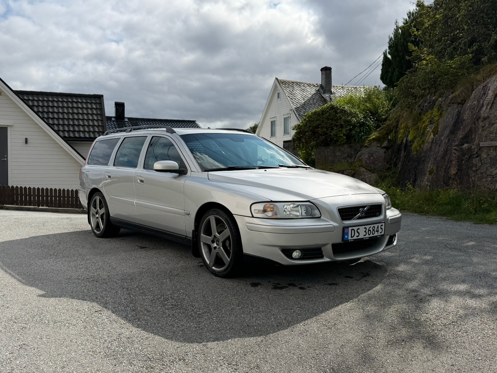 Volvo V70 (NA) R Manuell, 300hk, 2004