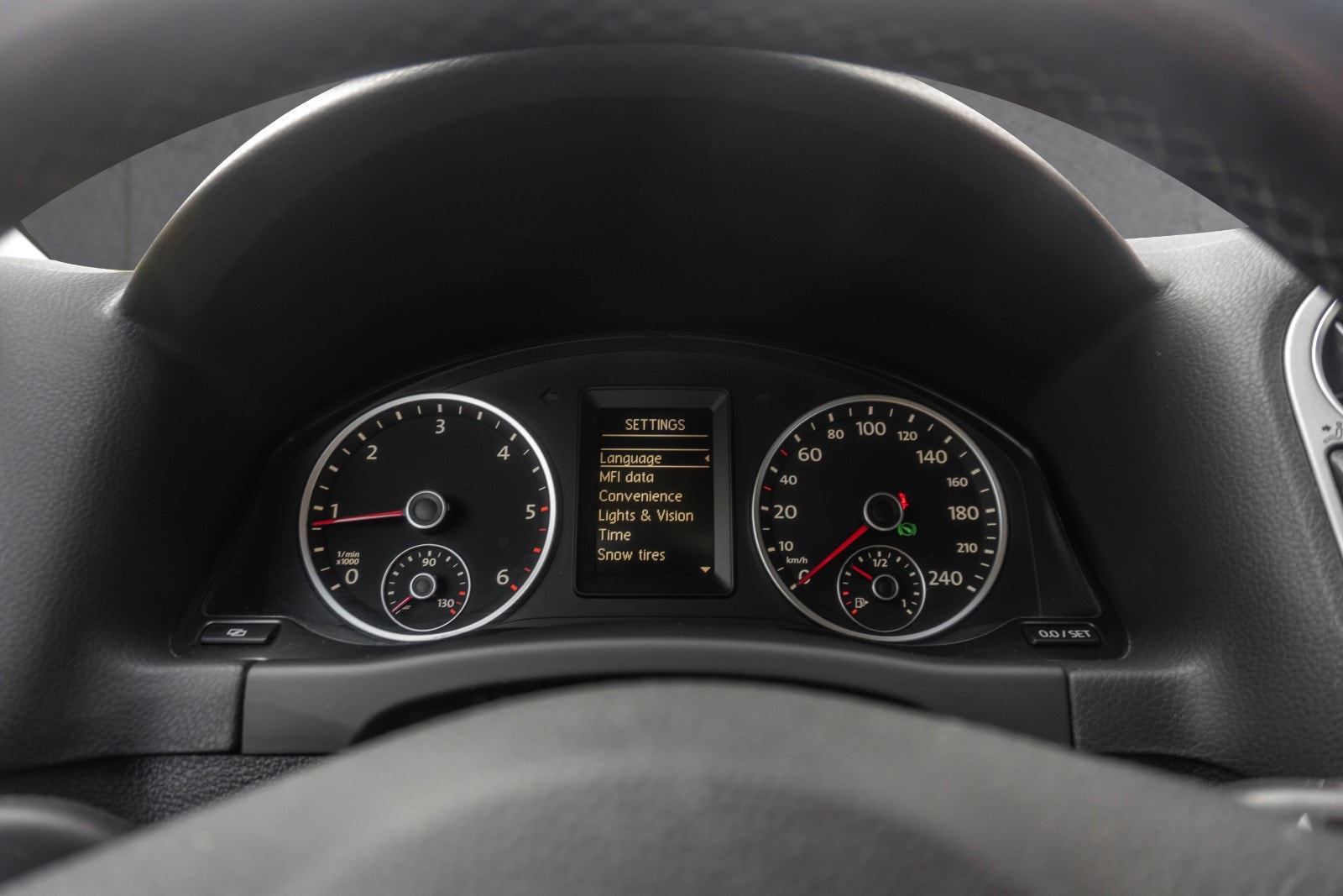 Volkswagen Tiguan 2.0 TDI DPF 4Motion DSG sekvensiell, 7-trinn, 140hk, 2011