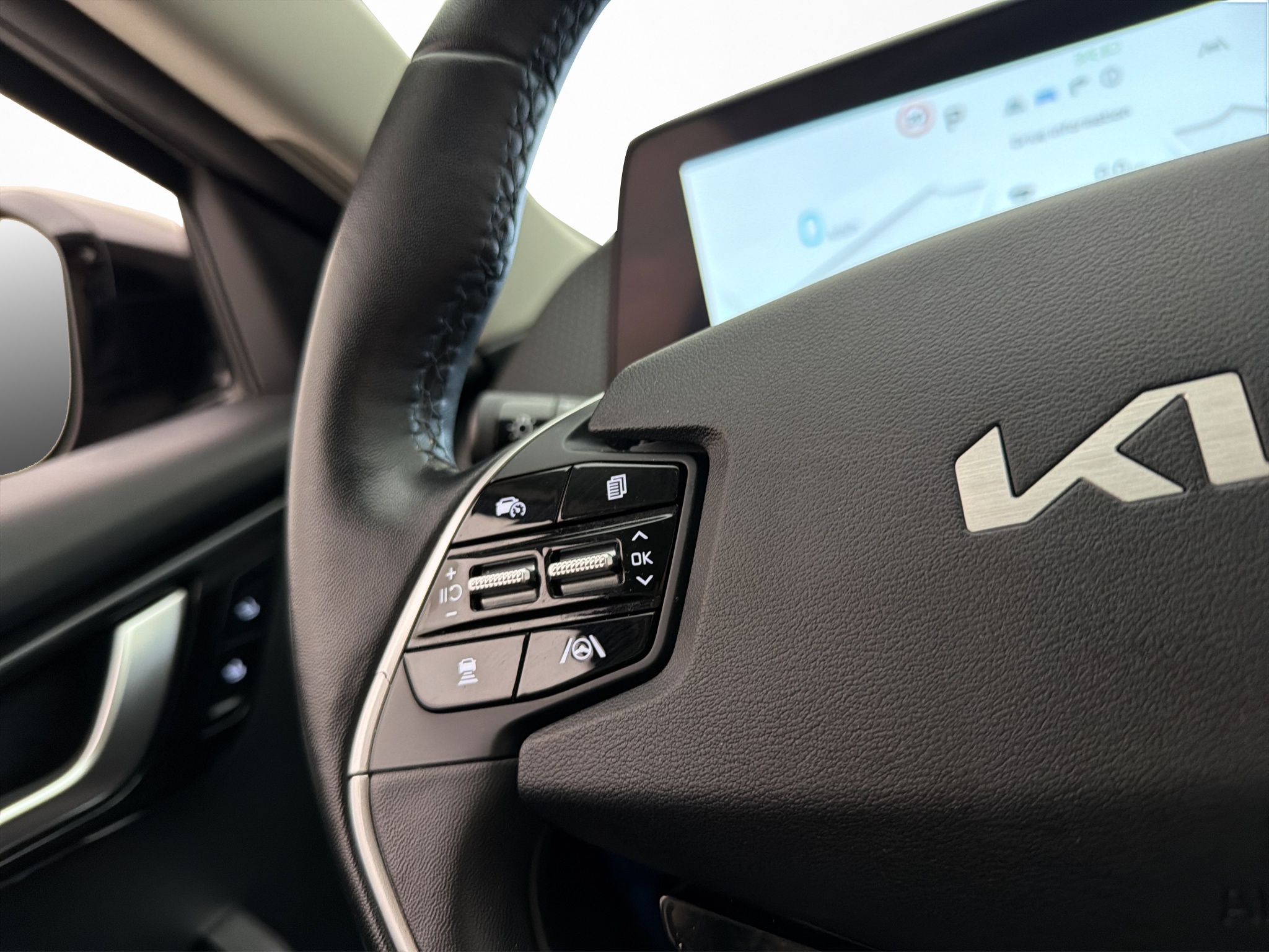 Kia EV6 77.4 kWh, 228ps, 2022