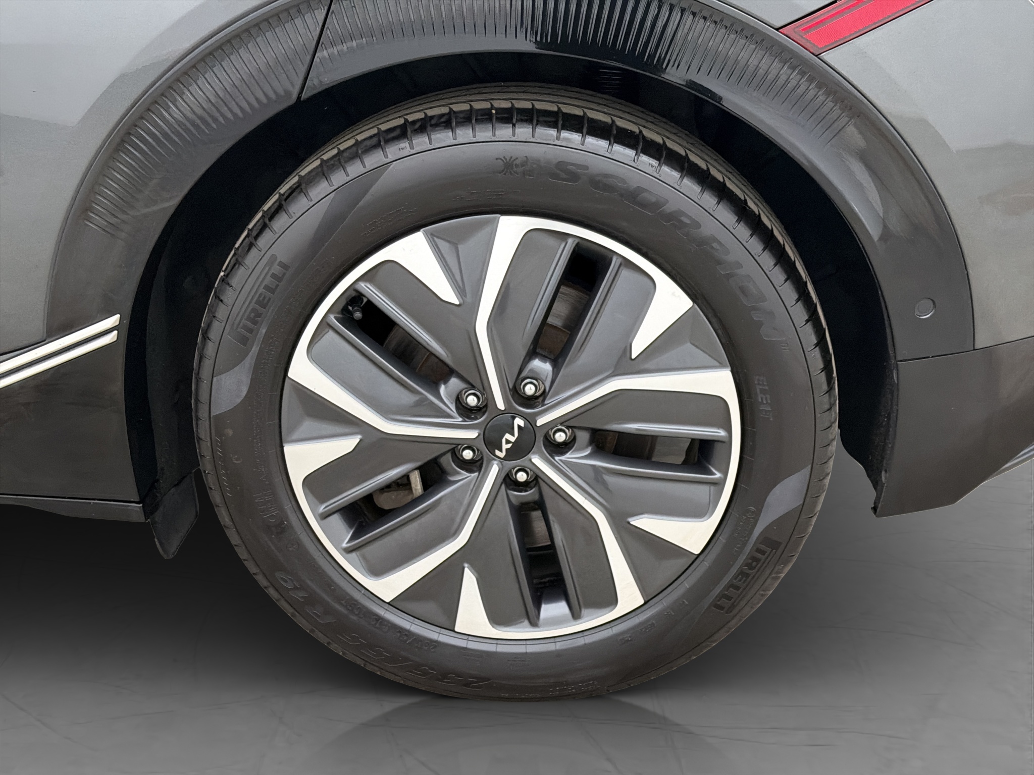 Kia EV6 77.4 kWh, 228ps, 2022