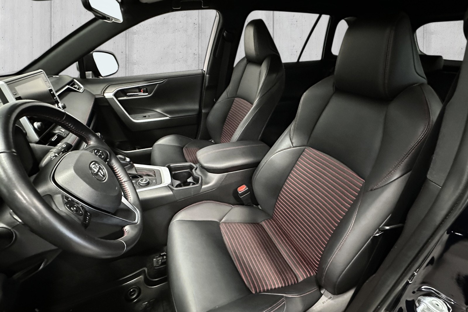 Toyota RAV4 Plug-in Hybrid E-CVT, 306hp, 2021