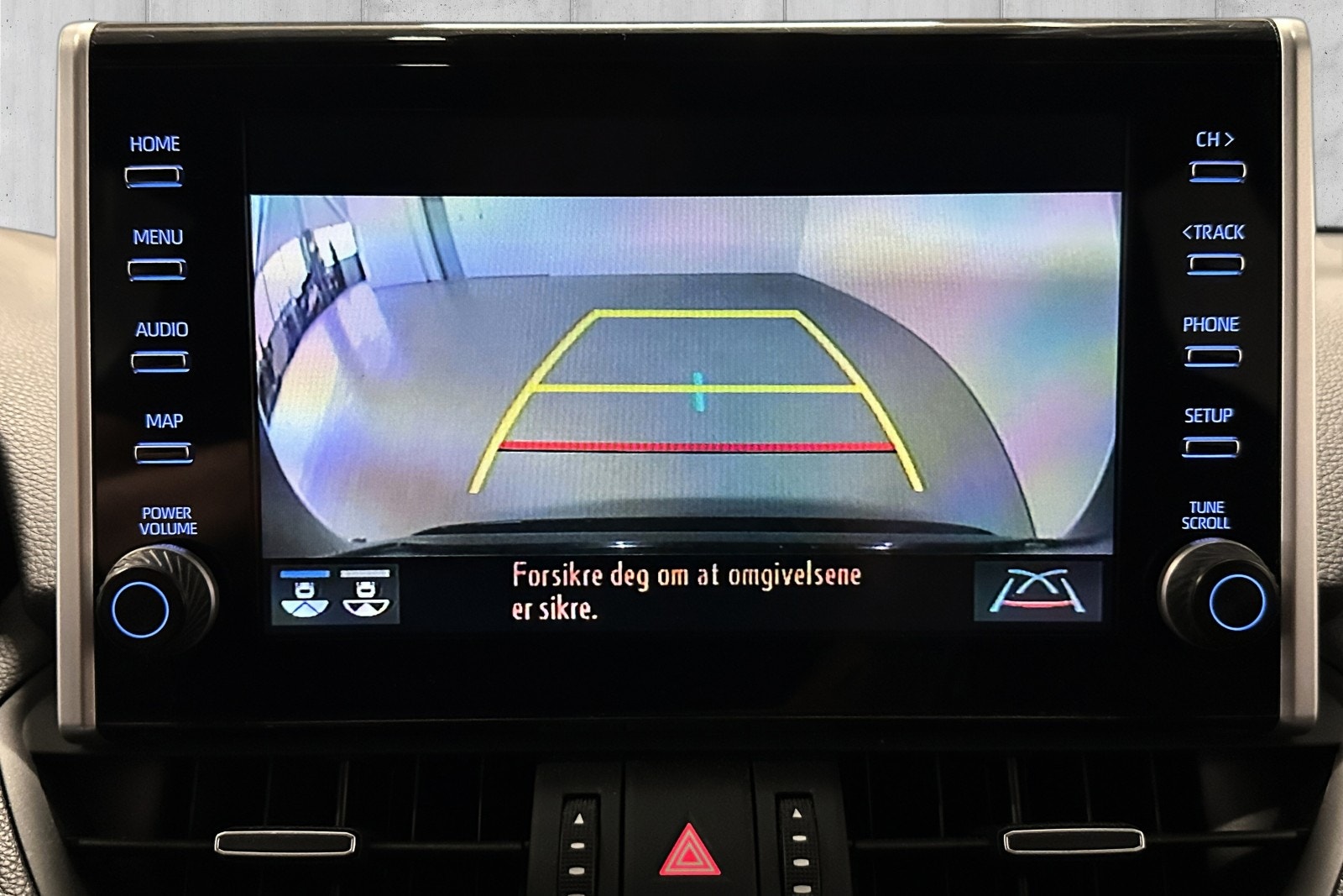 Toyota RAV4 Plug-in Hybrid E-CVT, 306hp, 2021