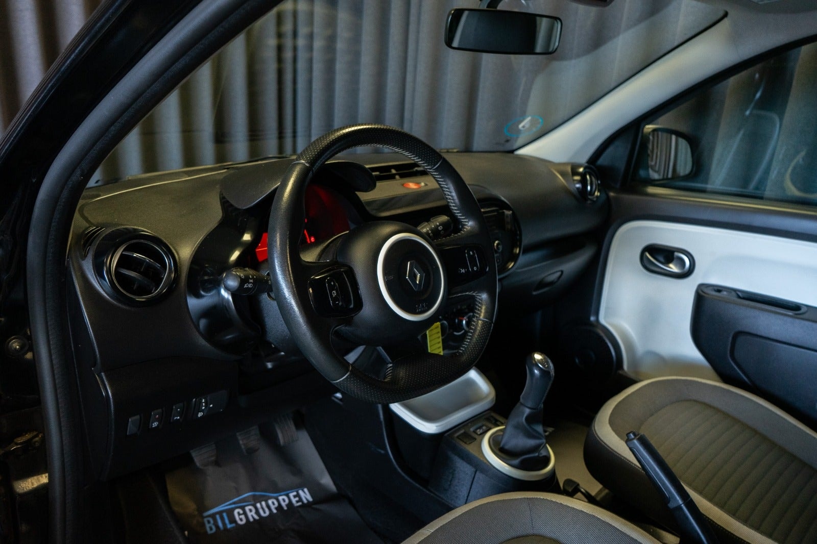 Renault Twingo 1.0 SCe EDC, 6-trinn, 71hk, 2016