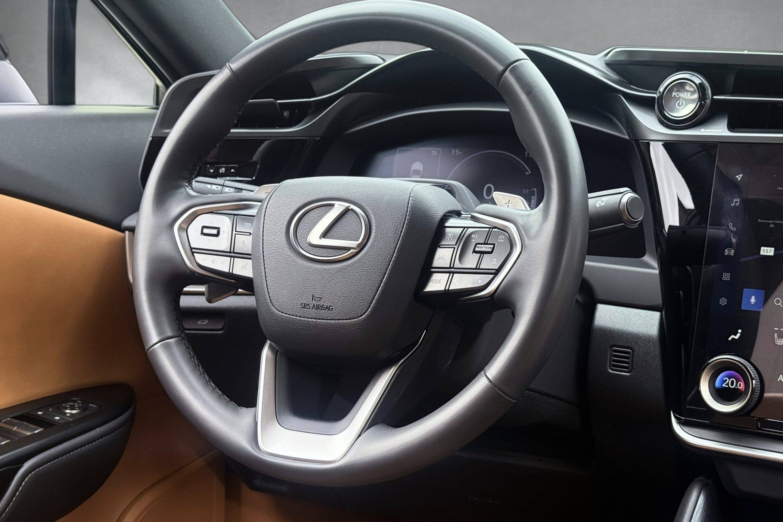 Lexus RZ 300e, 204ps, 2024