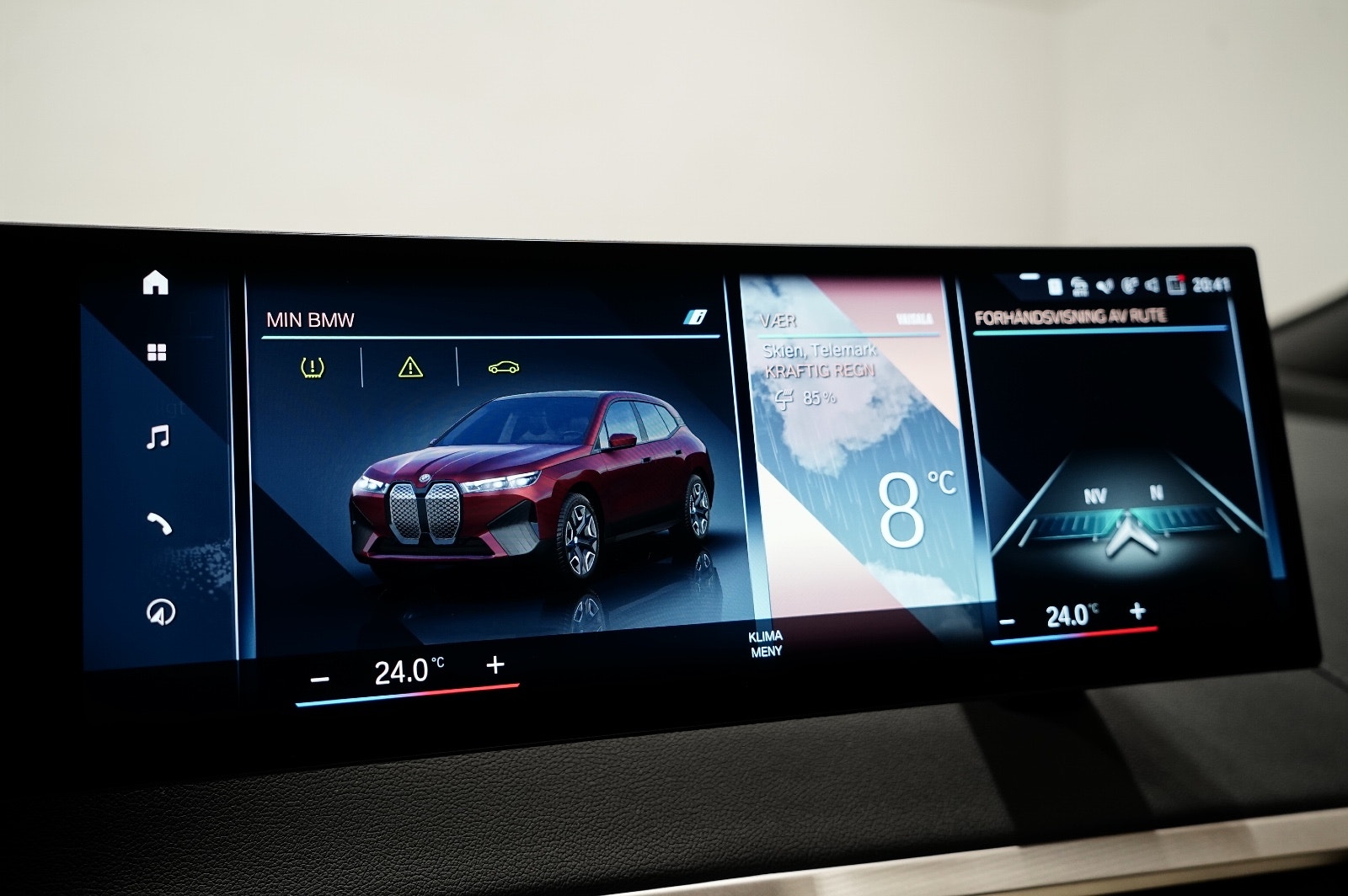 BMW iX xDrive50, 524ps, 2022