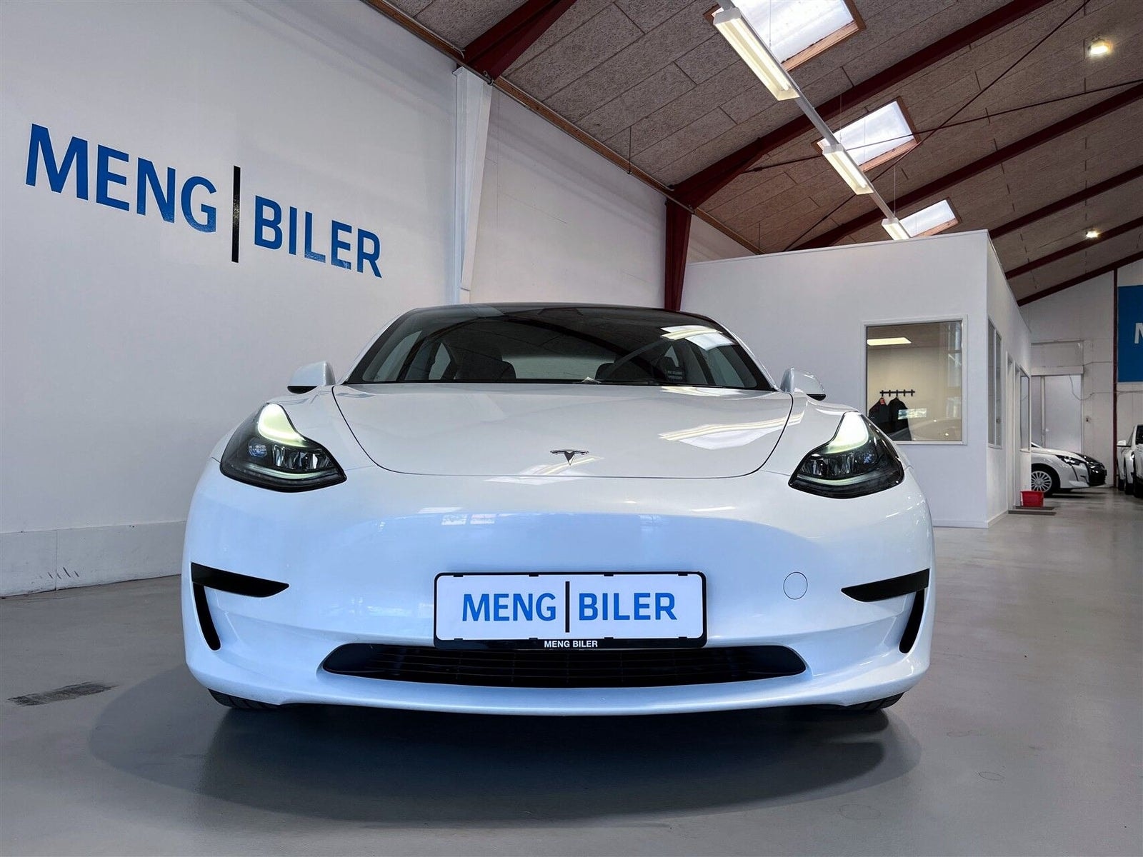 Tesla Model 3 Standard Range, 283hk, 2023