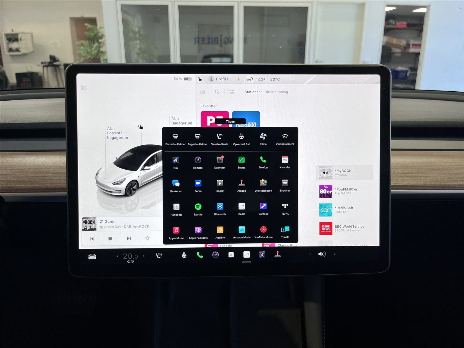 Tesla Model 3 Standard Range, 283hk, 2023