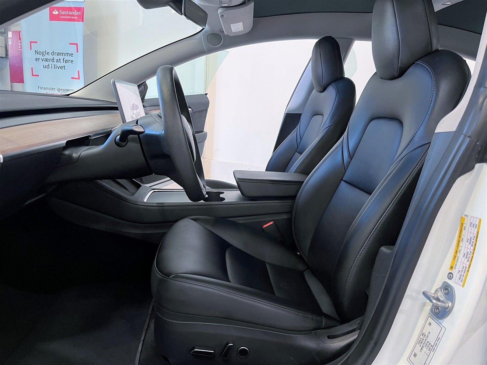 Tesla Model 3 Standard Range, 283hk, 2023