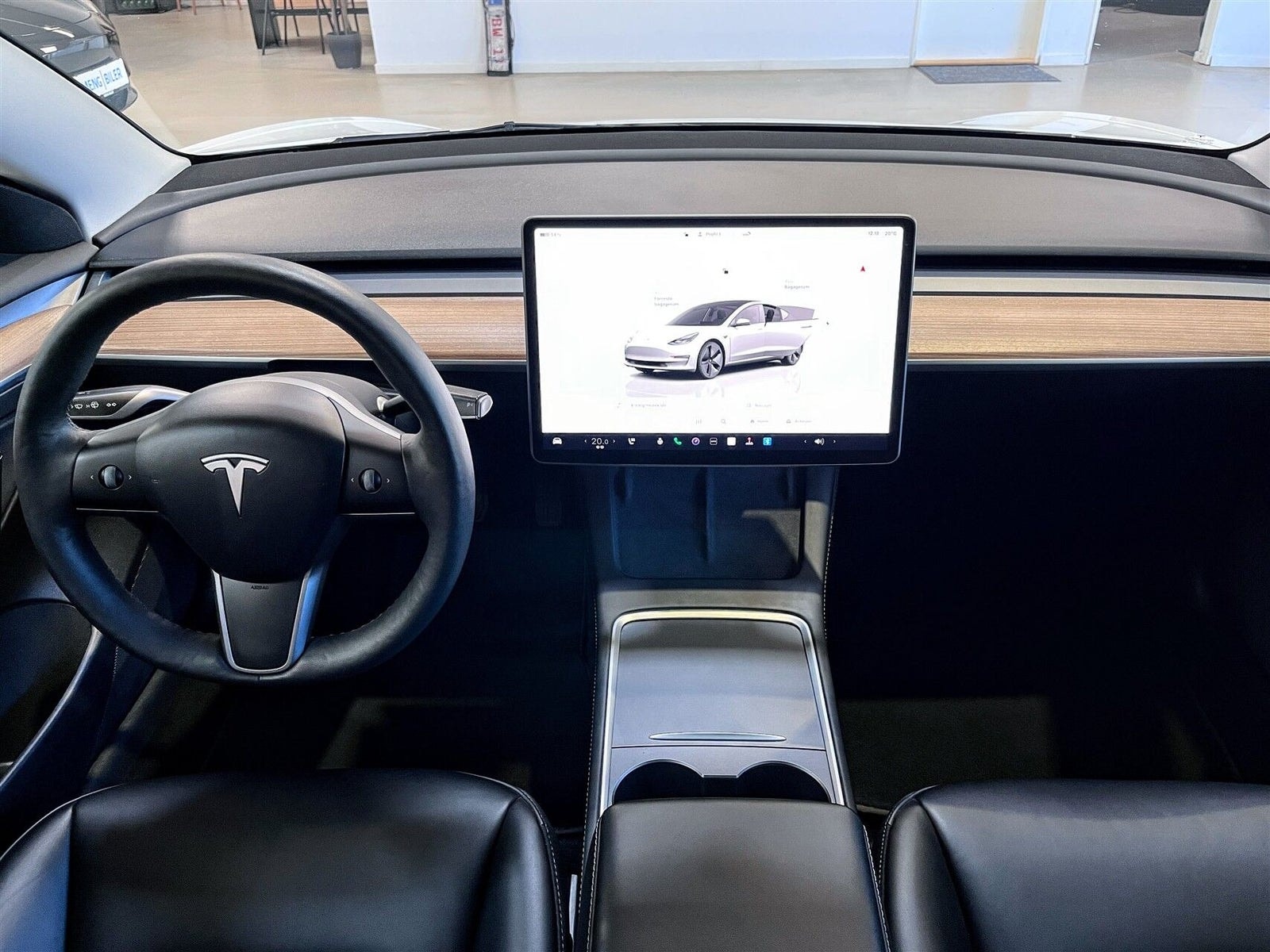 Tesla Model 3 Standard Range, 283hk, 2023