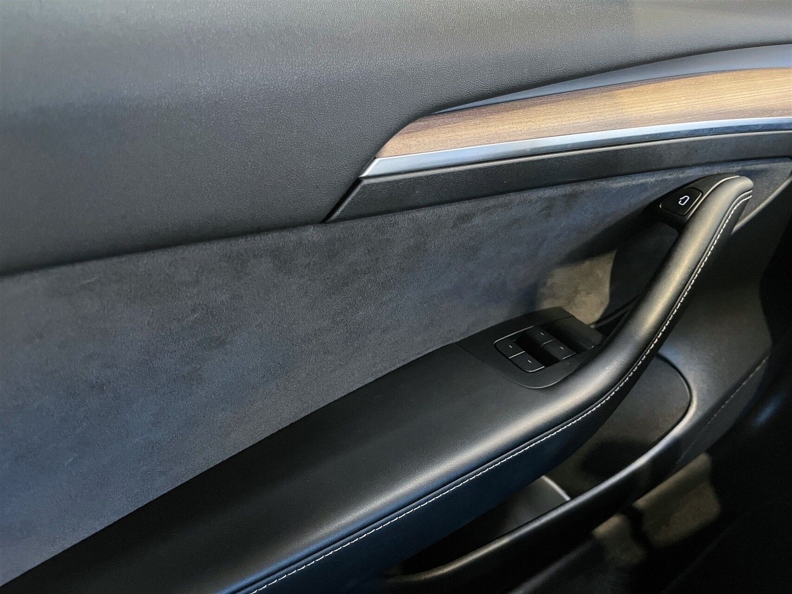 Tesla Model 3 Standard Range, 283hk, 2023