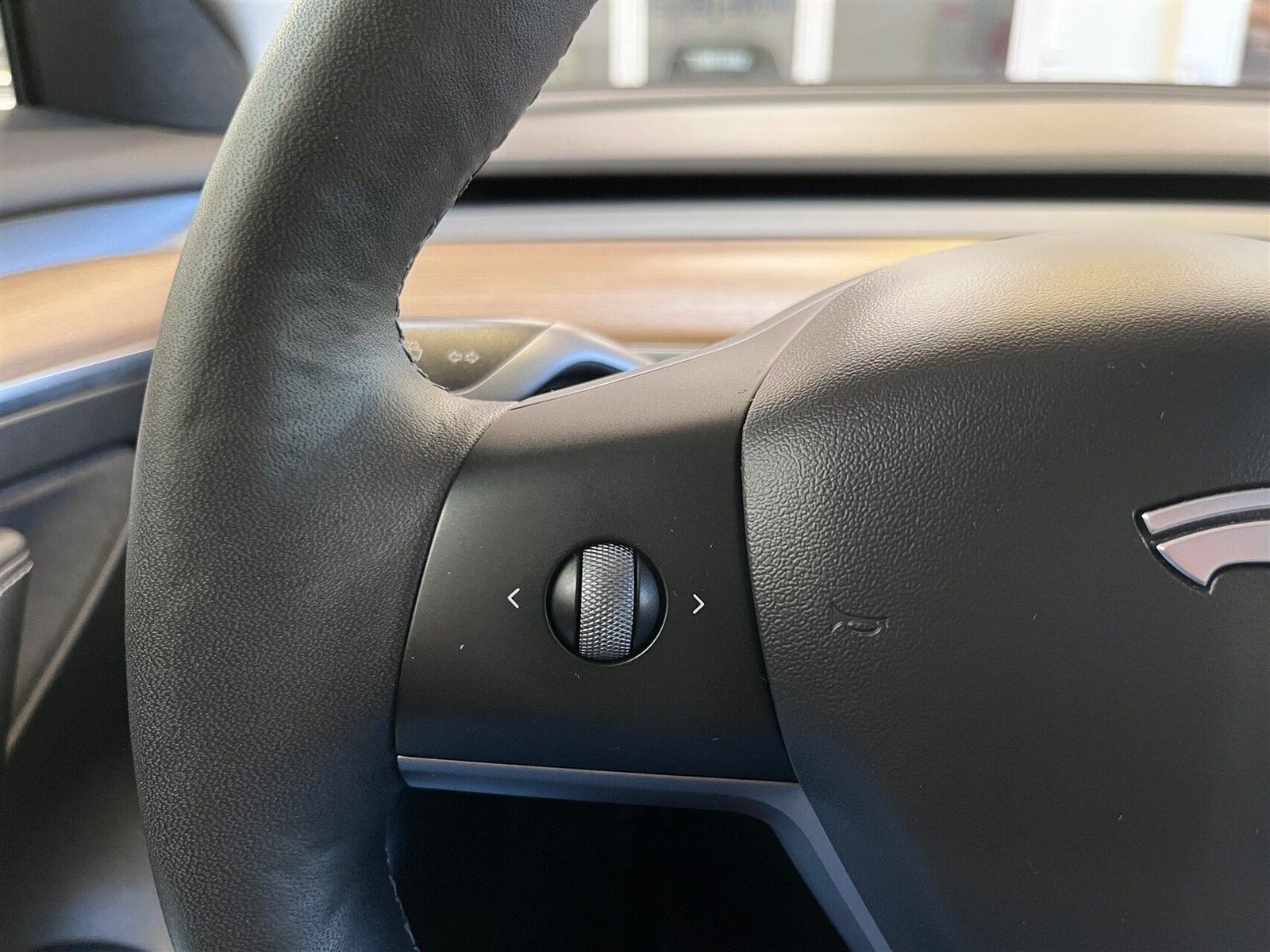 Tesla Model 3 Standard Range, 283hk, 2023