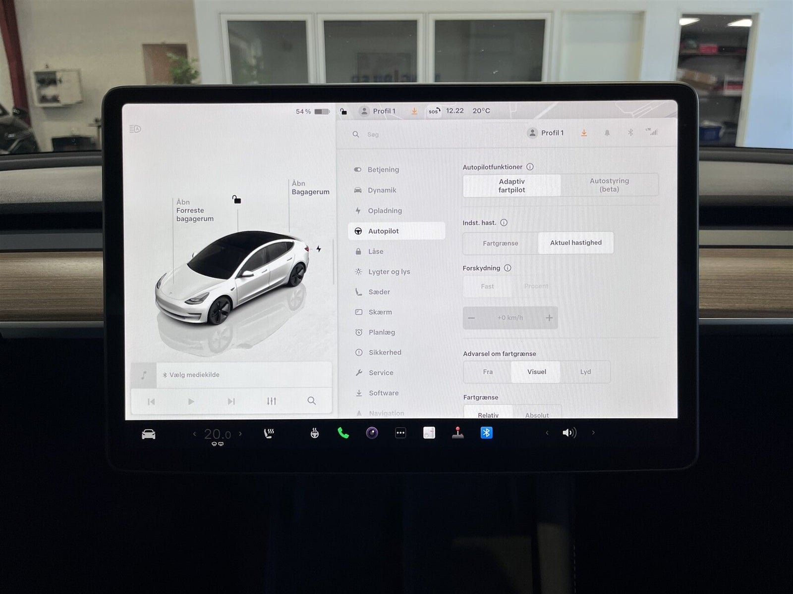 Tesla Model 3 Standard Range, 283hk, 2023