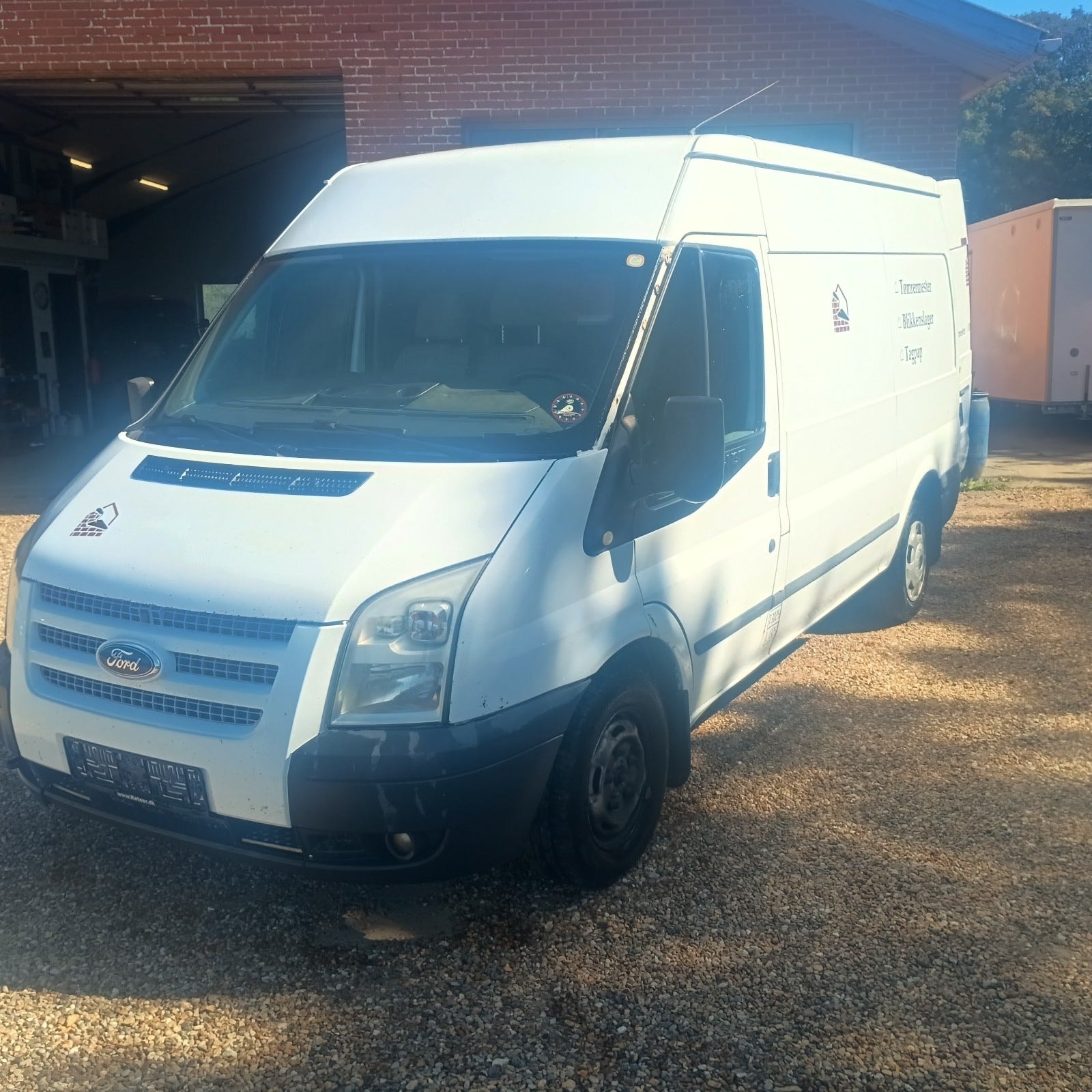Ford Transit T300 2.2 TDCi Manual, 6-trins, 125ps, 2012