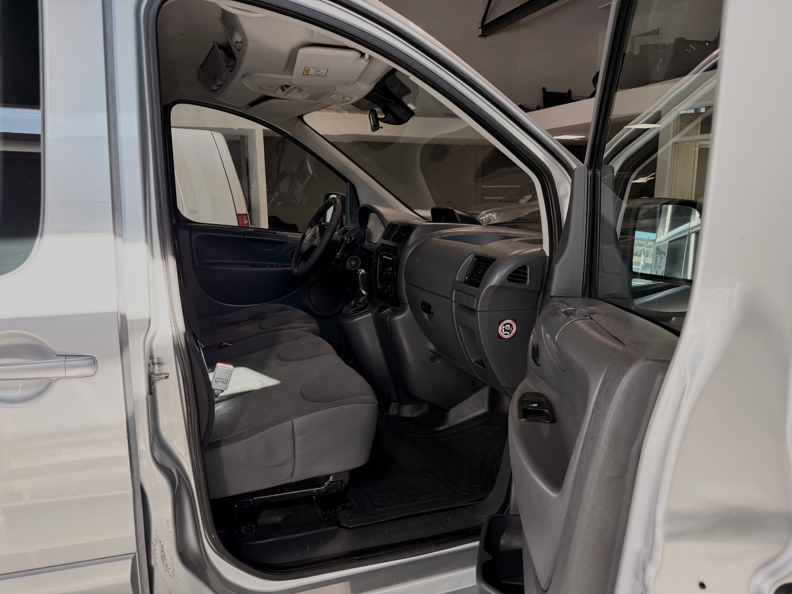 Toyota ProAce Panel Van 2.0 D-4D Automatic, 163hp, 2015