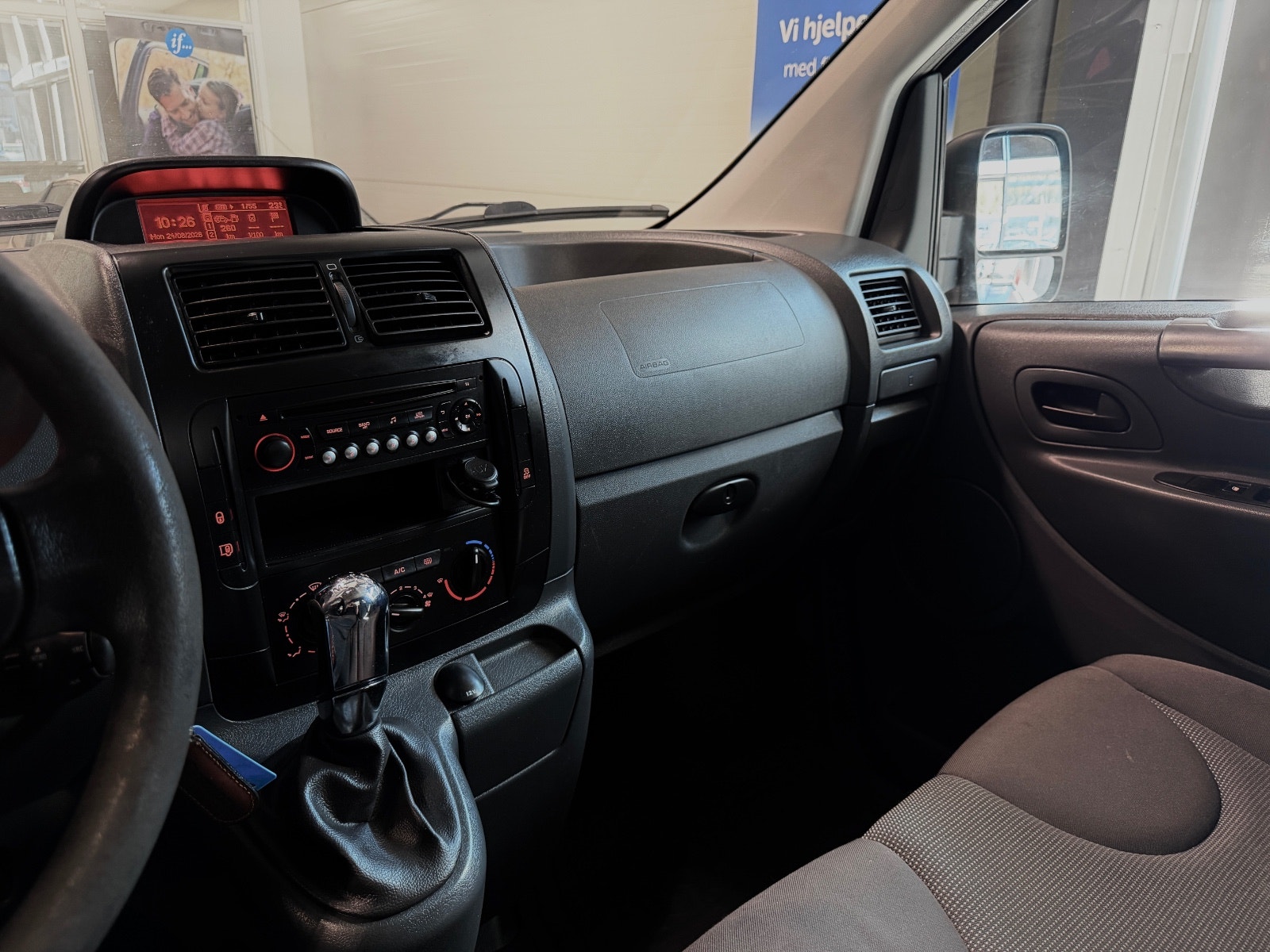 Toyota ProAce Panel Van 2.0 D-4D Automatic, 163hp, 2015