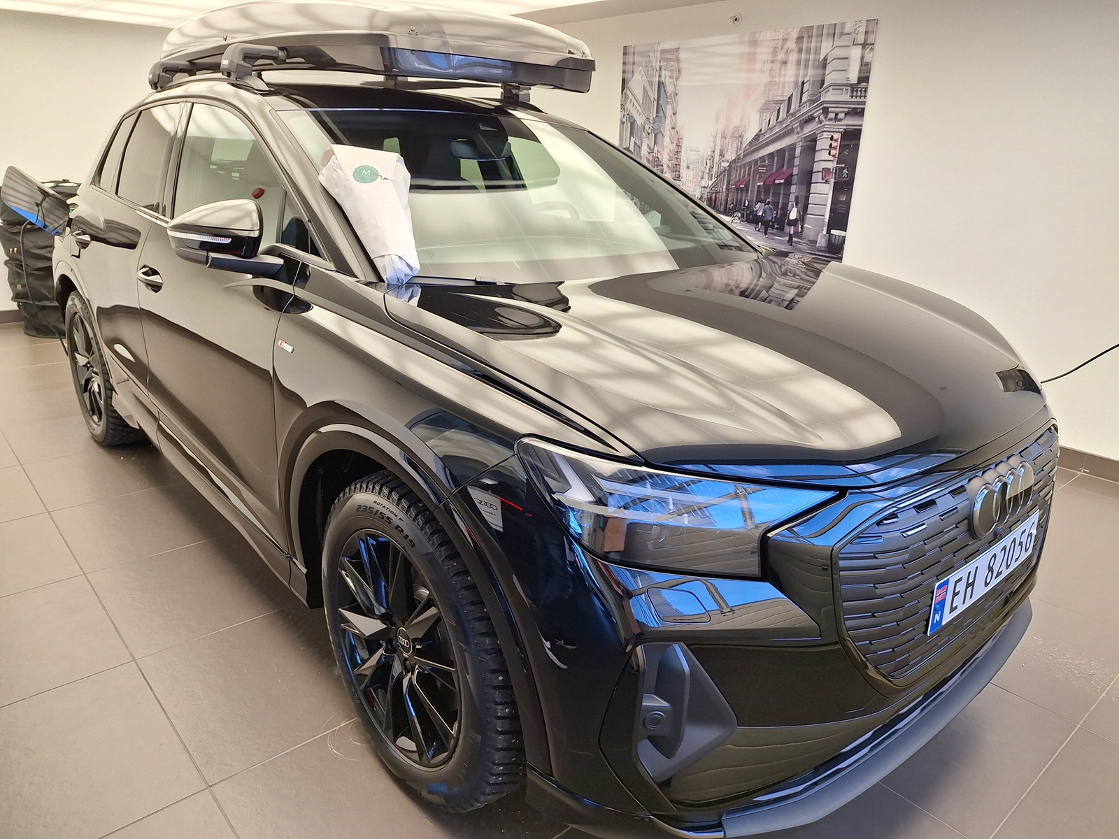 Audi Q4 55 e-tron quattro, 340ps, 2024