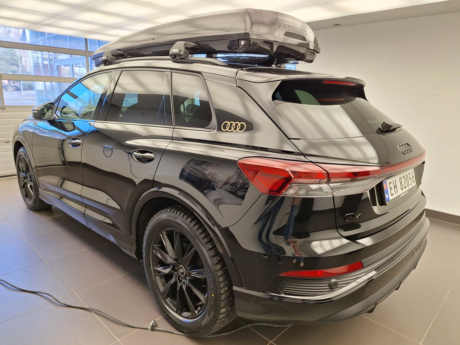 Audi Q4 55 e-tron quattro, 340ps, 2024